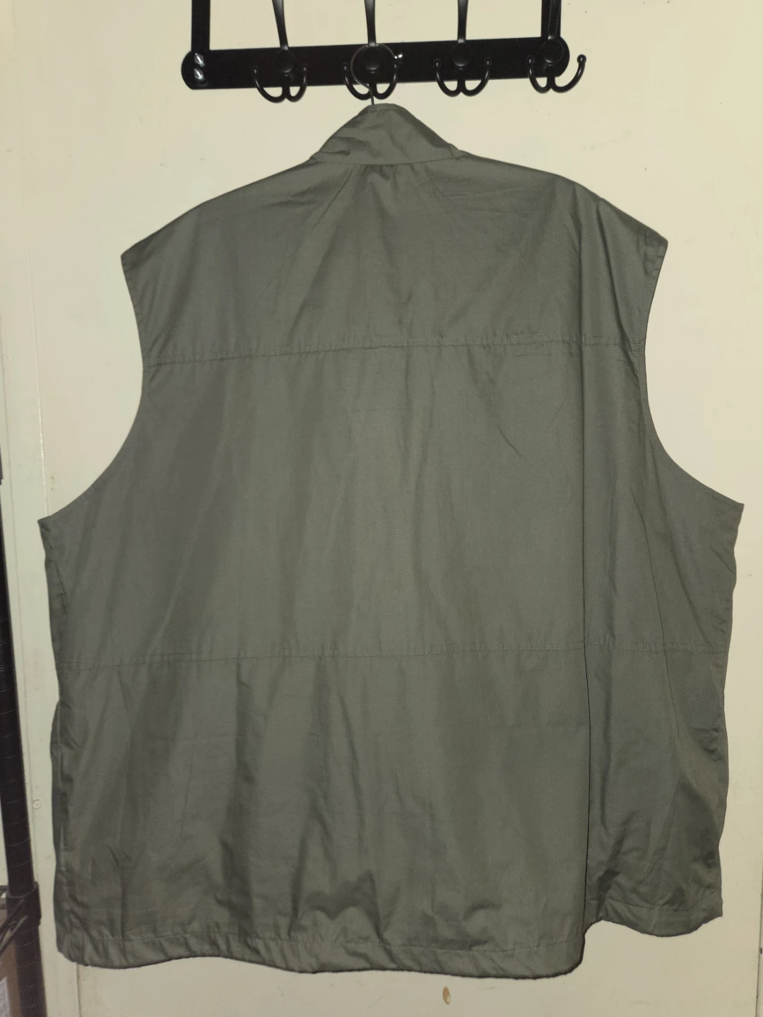 Cotton Traders Olive Utitilty Vest in a Men's 4XL - photo 3