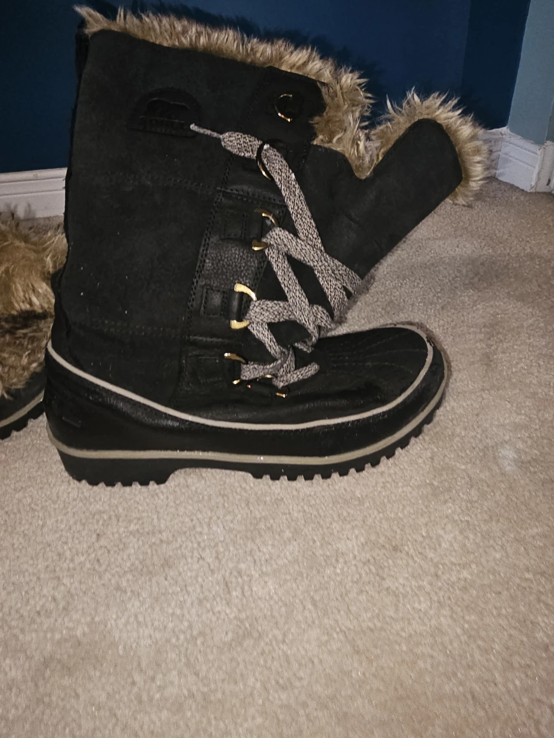 Sorel winter boots. Black size 7.5
