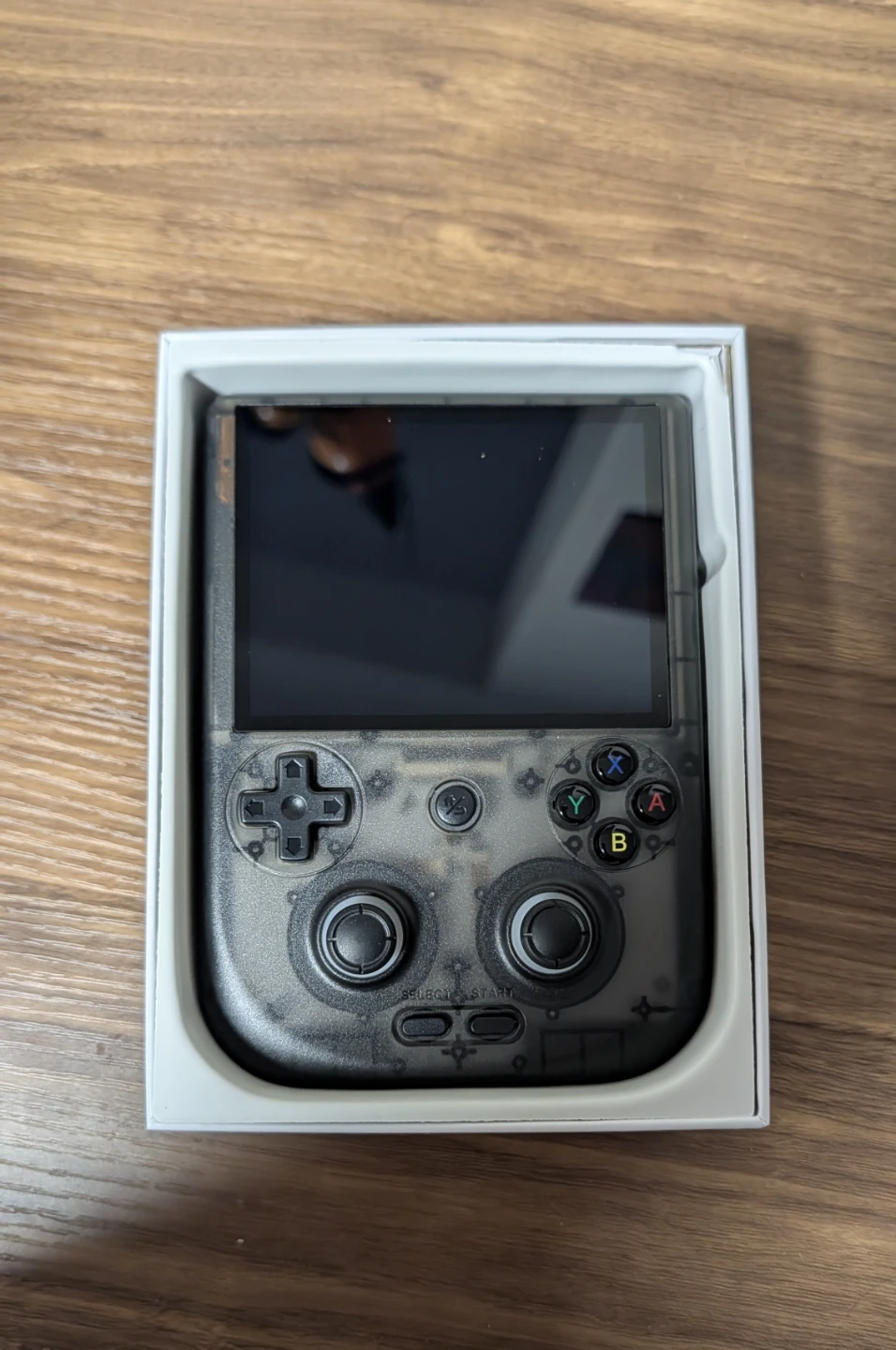 Anbernic RG406V Retro Handheld Console - BNIB, Indigo, 128GB