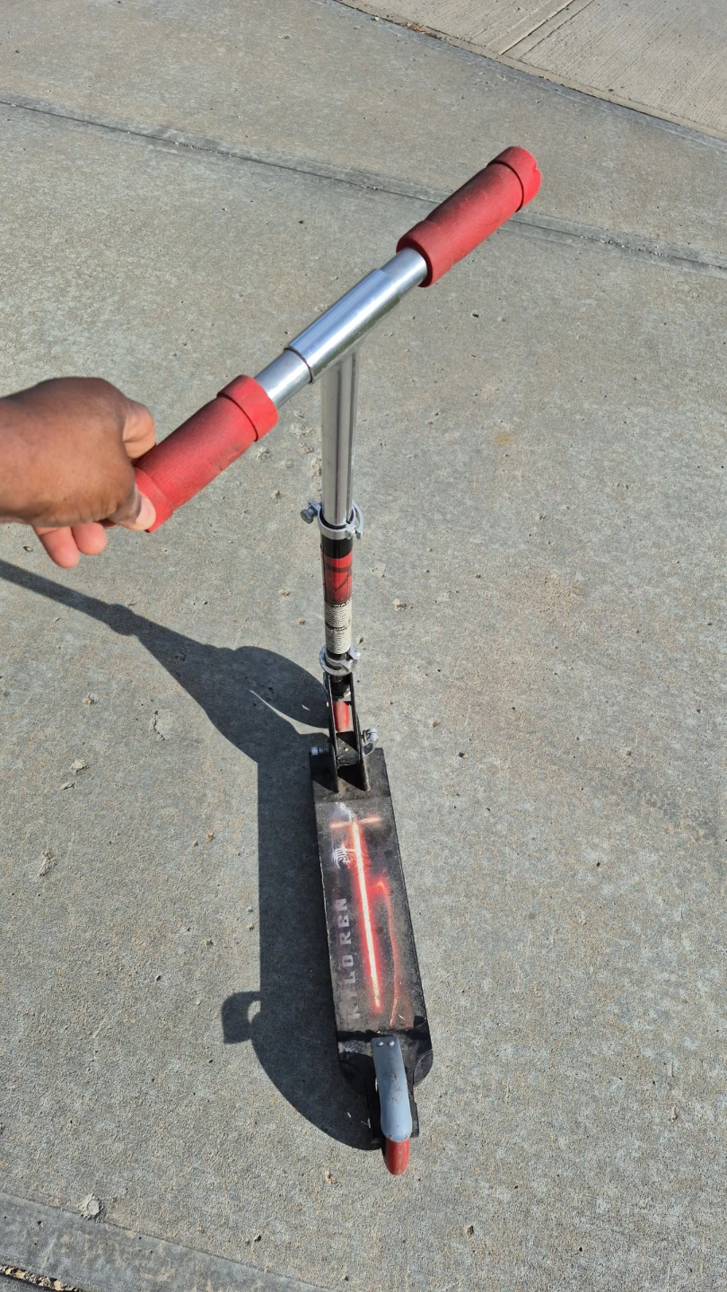 Star Wars Kylo Ren Kick Scooter