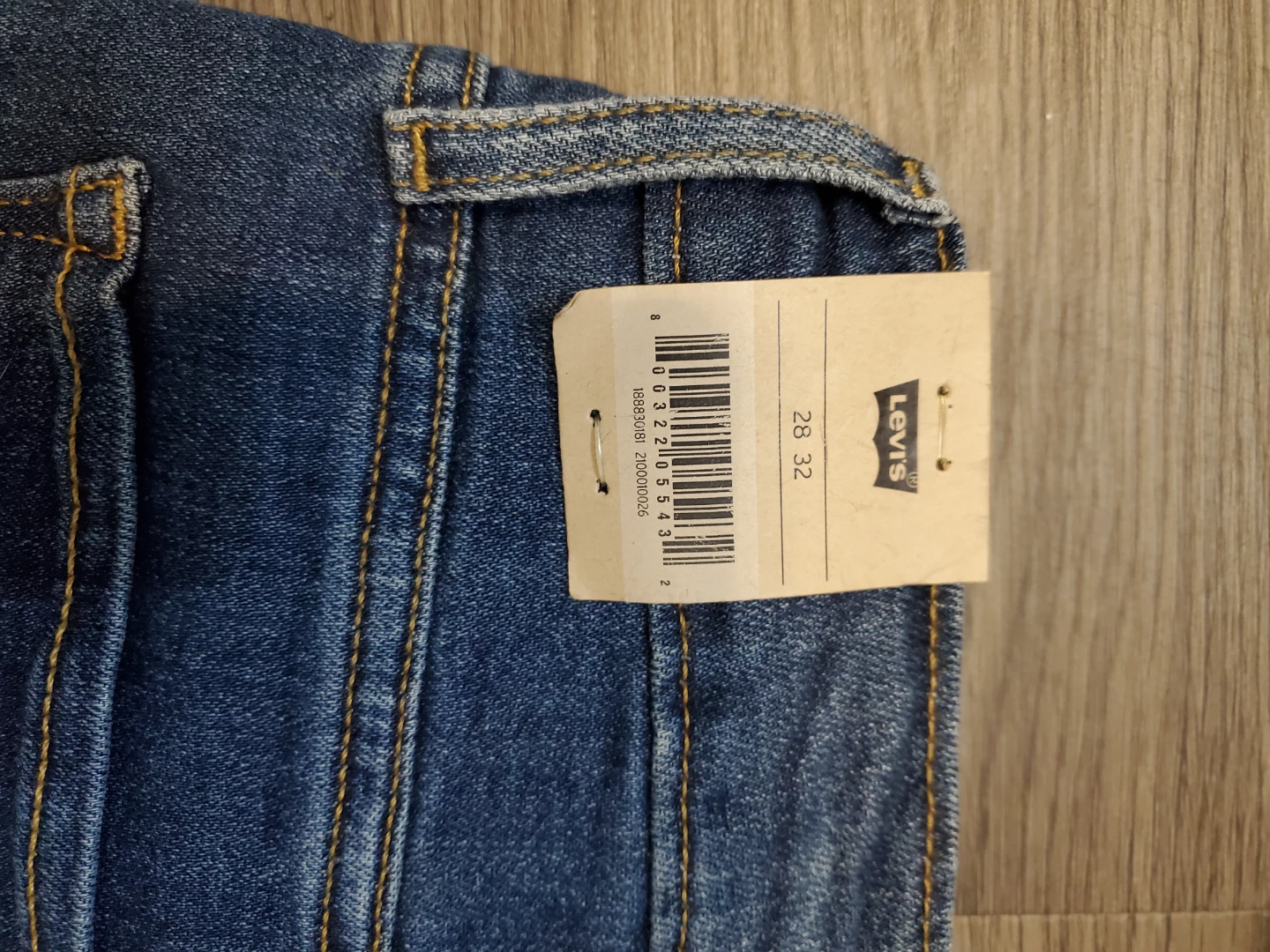 3 NEW pairs Womens Jeans 27/28 - photo 3