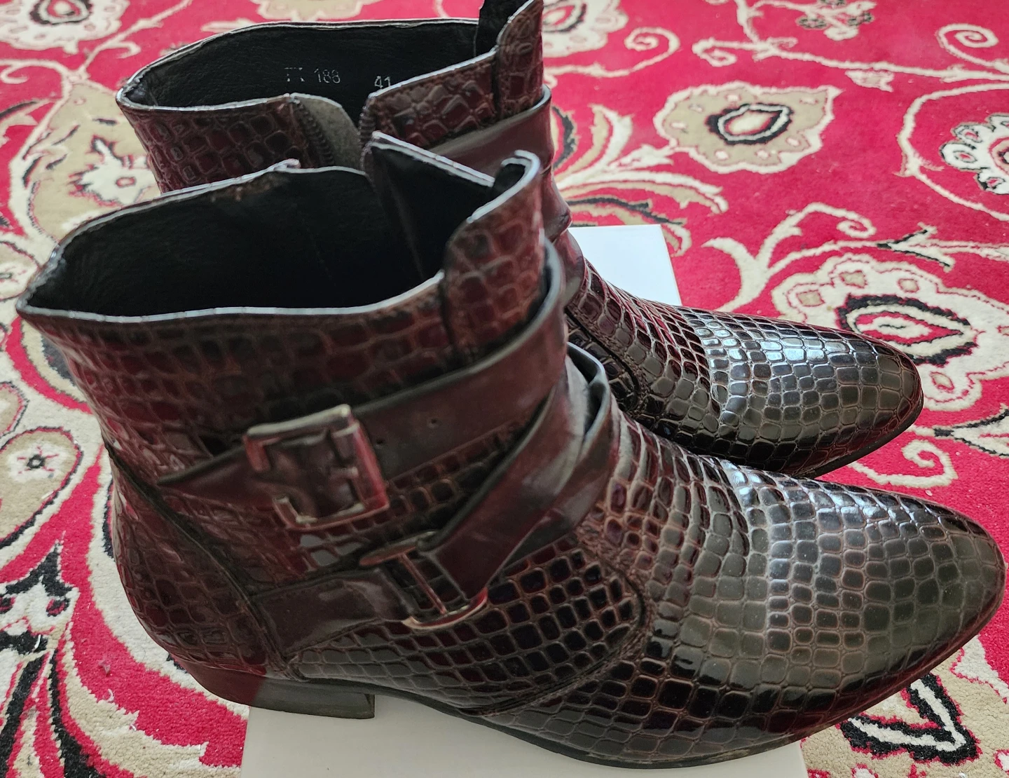 Women's Faux Croc / Reptile Embossed Ankle Boots – Size EU 41