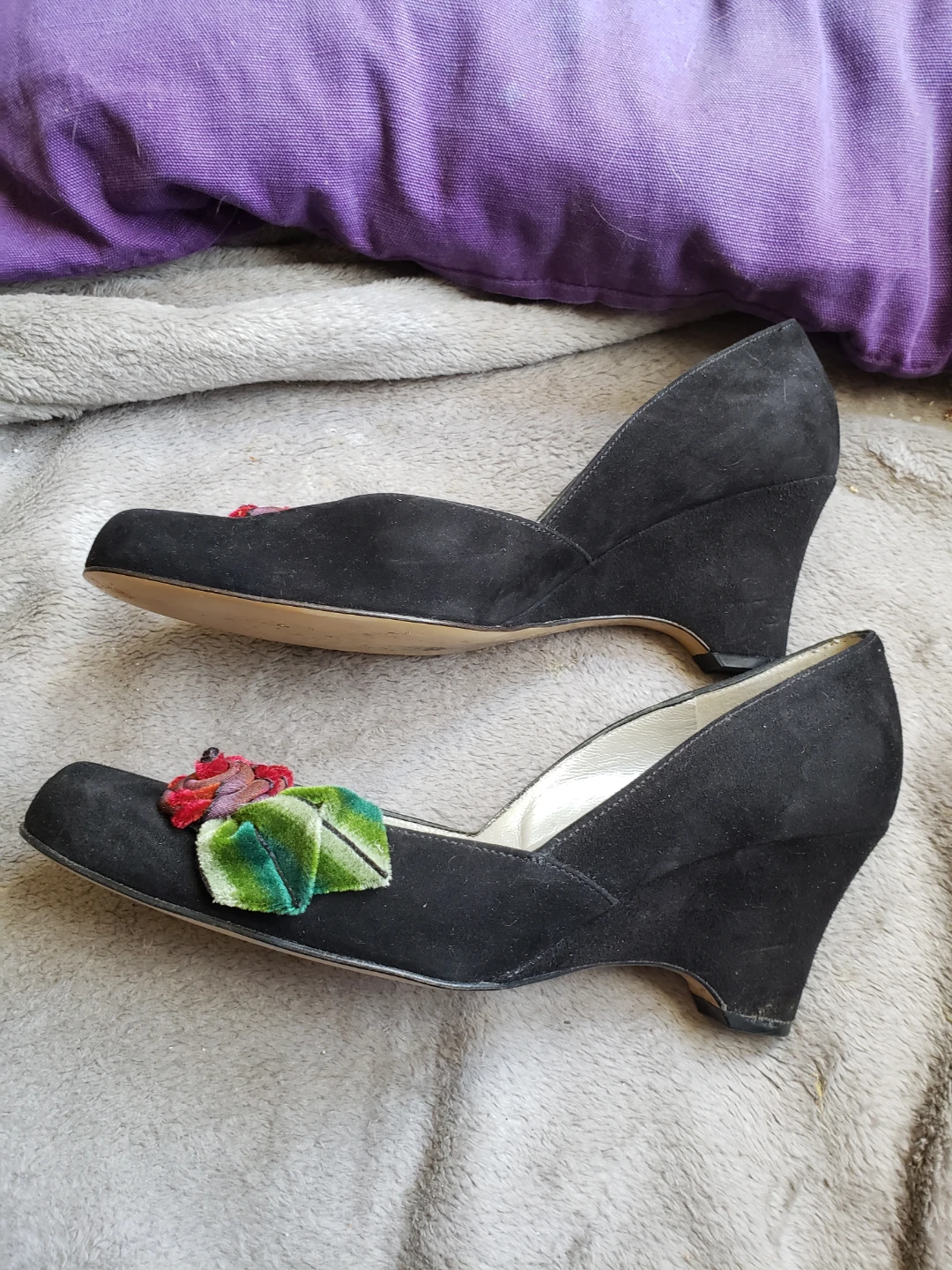 Peter Kaiser Black Suede Wedge Shoes - photo 3