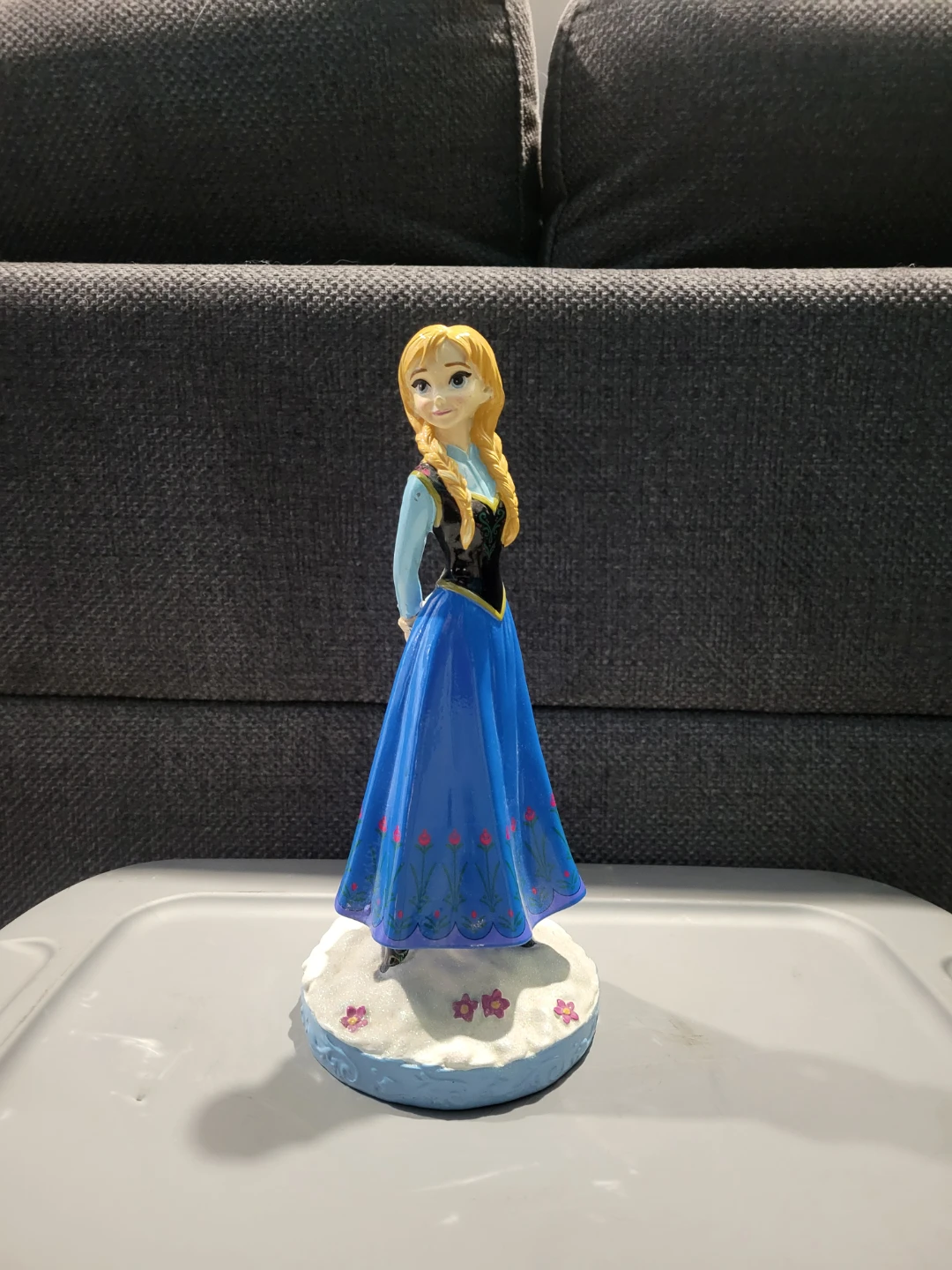 Anna Statue