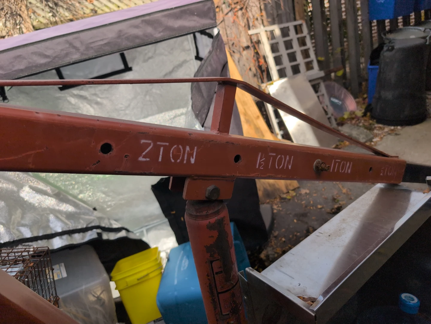 2 Ton Hydraulic Engine Hoist - photo 2