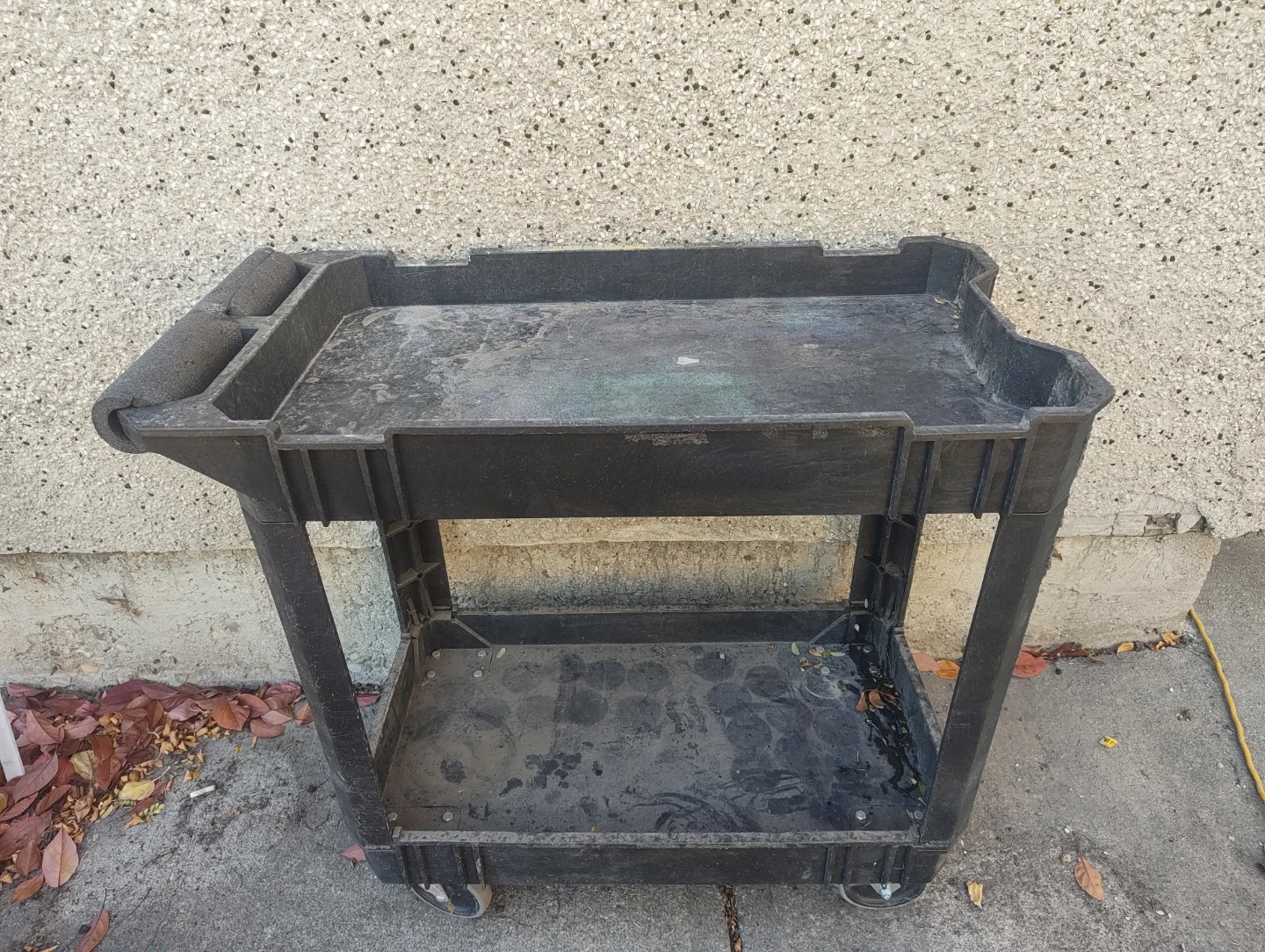 Black Two-Tier Utility Cart - photo 3