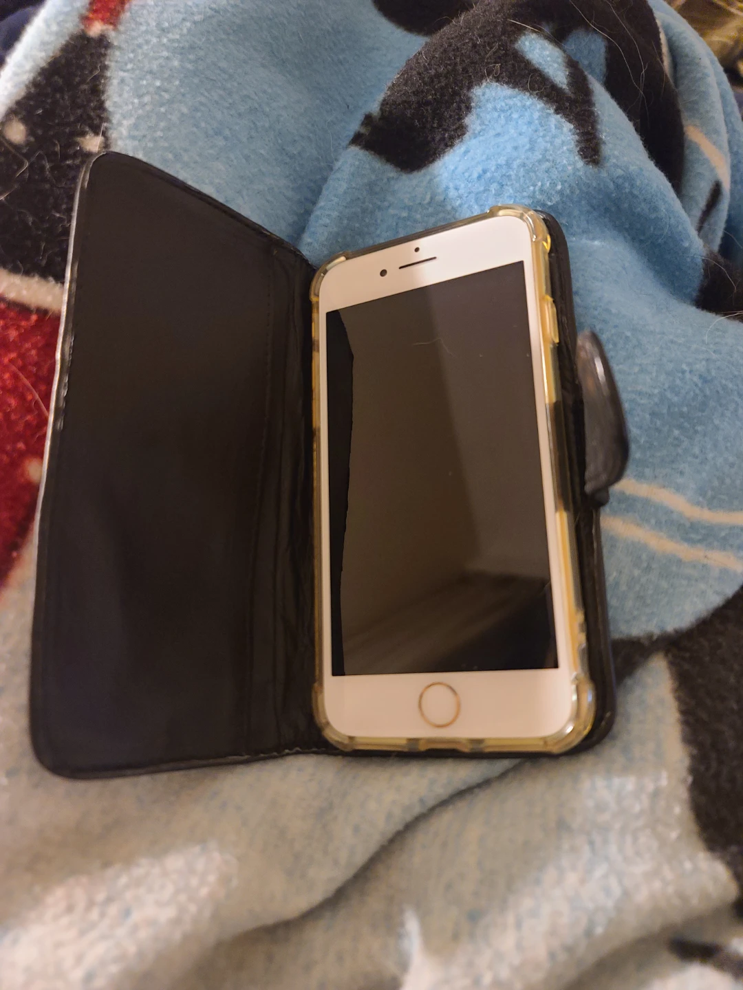 Gold iPhone 8 with or without ihome player (see photos) - photo 5