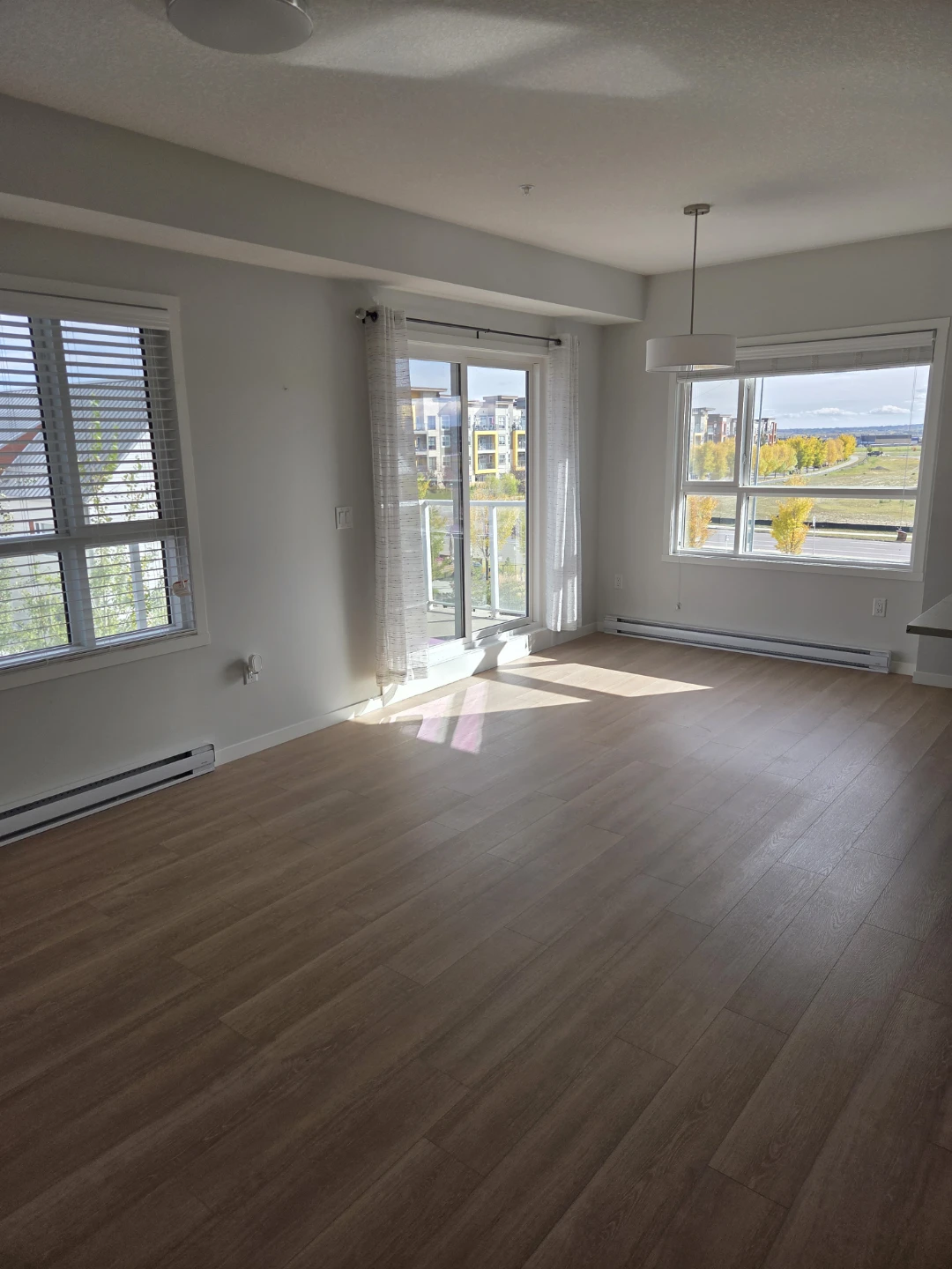 3 Bedroom Condo for rent - photo 5