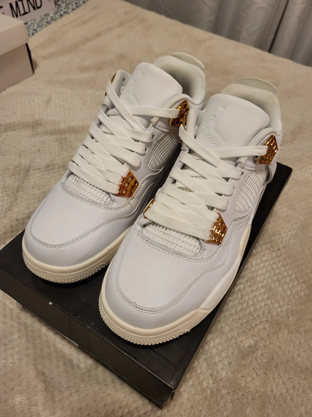 Jordan 4 Metallic Gold - photo 3