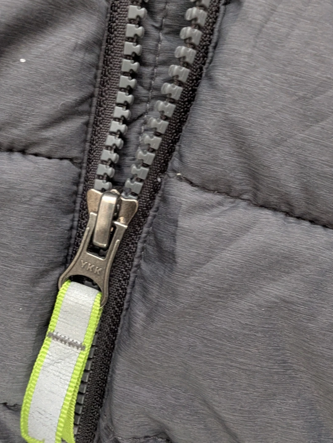 Fall puffer jacket Size XL Youth - photo 4