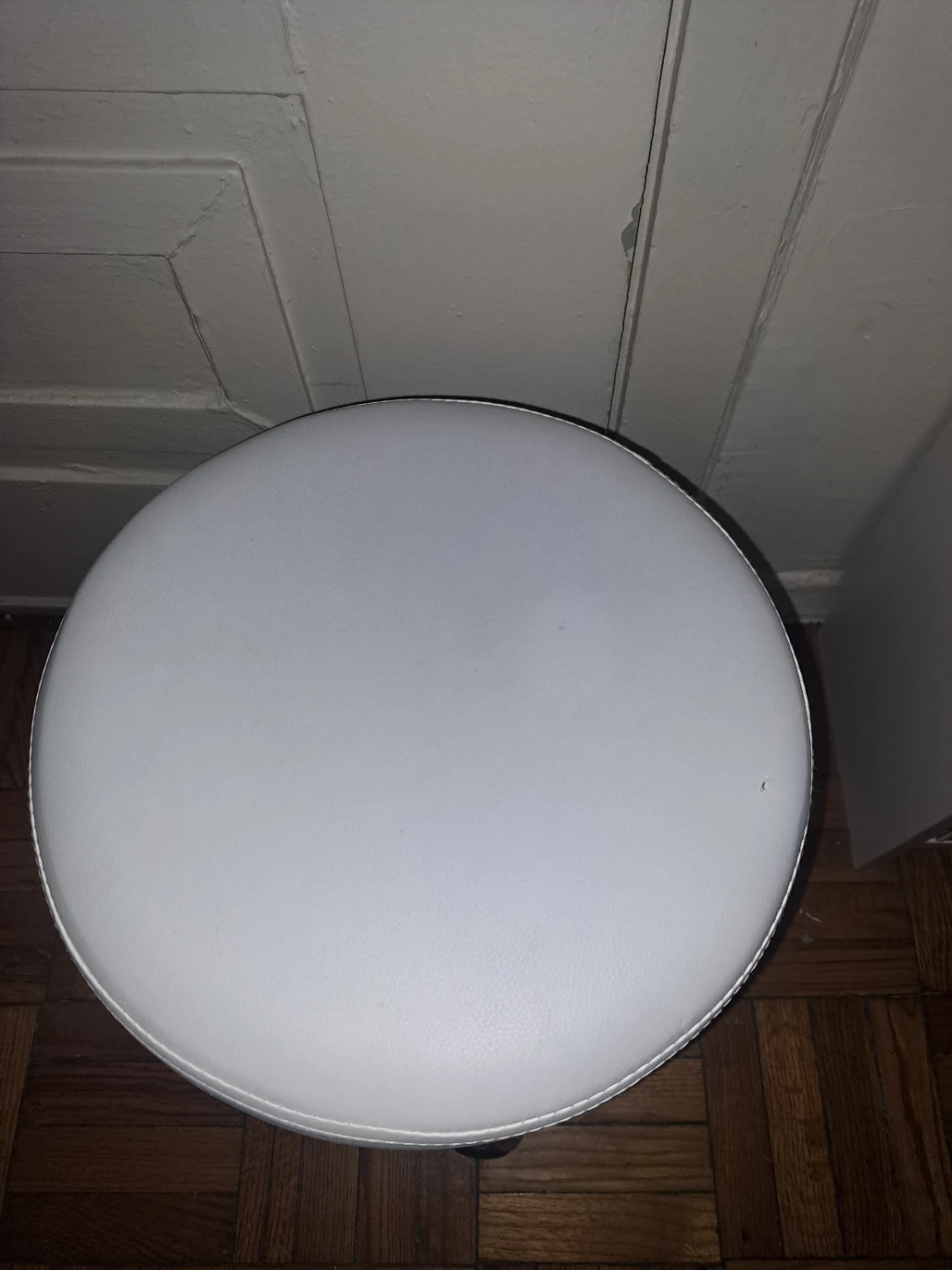 Round stool - white - photo 2