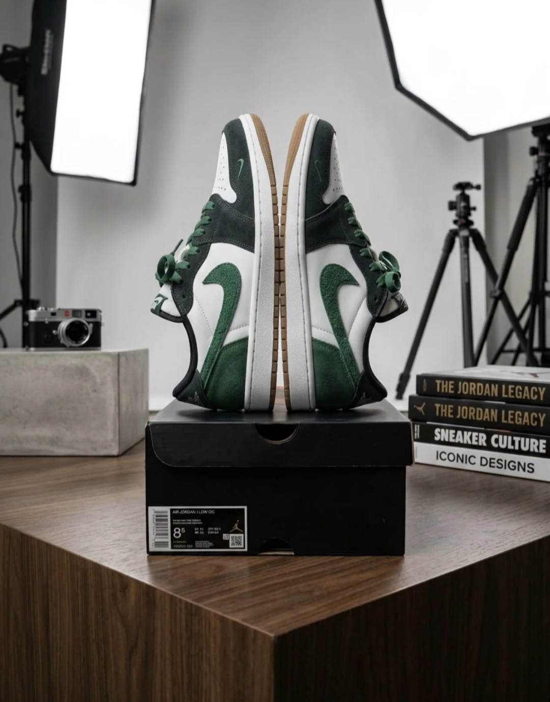 Nike Air Jordan 1 Low OG Pine Green - photo 2