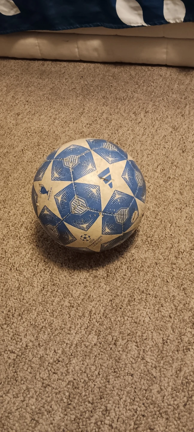 Champions league ball