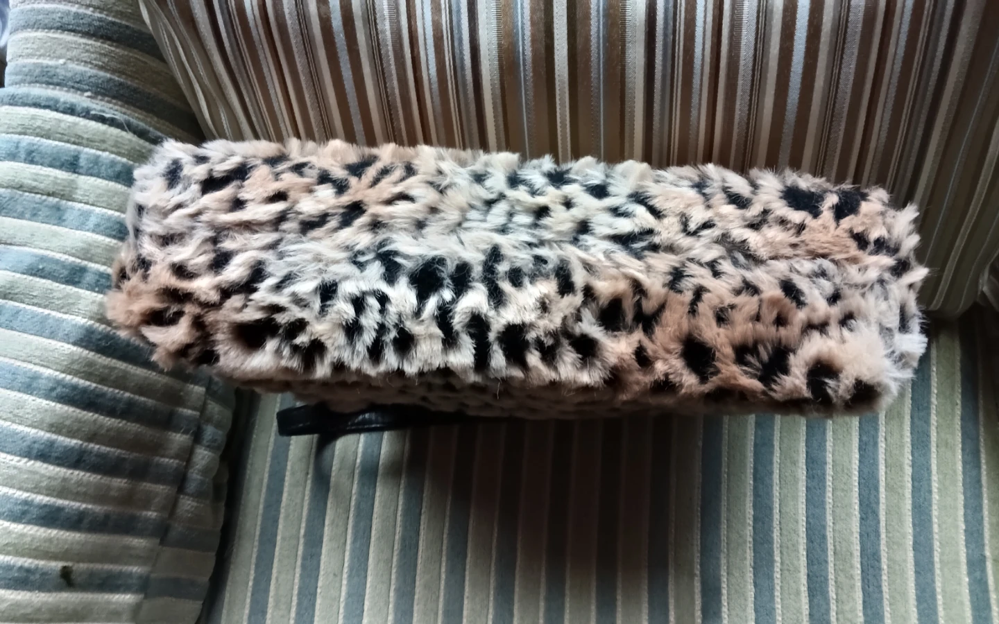 MINT Jeanne Lottie Vintage Faux Fur Leopard Print - photo 3