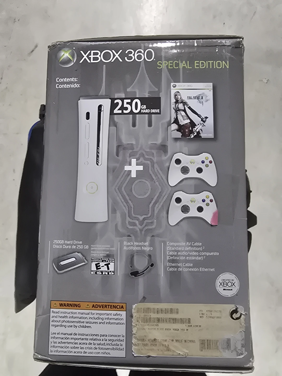 XBOX 360 SPECIAL EDITION FINAL FANTASY X111 - photo 5