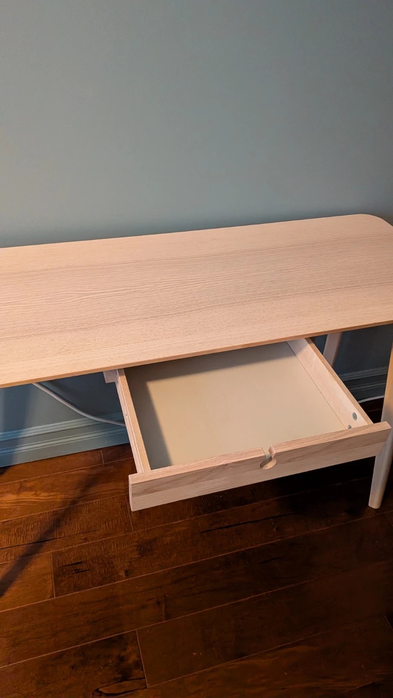 IKEA Lisabo Desk - photo 2
