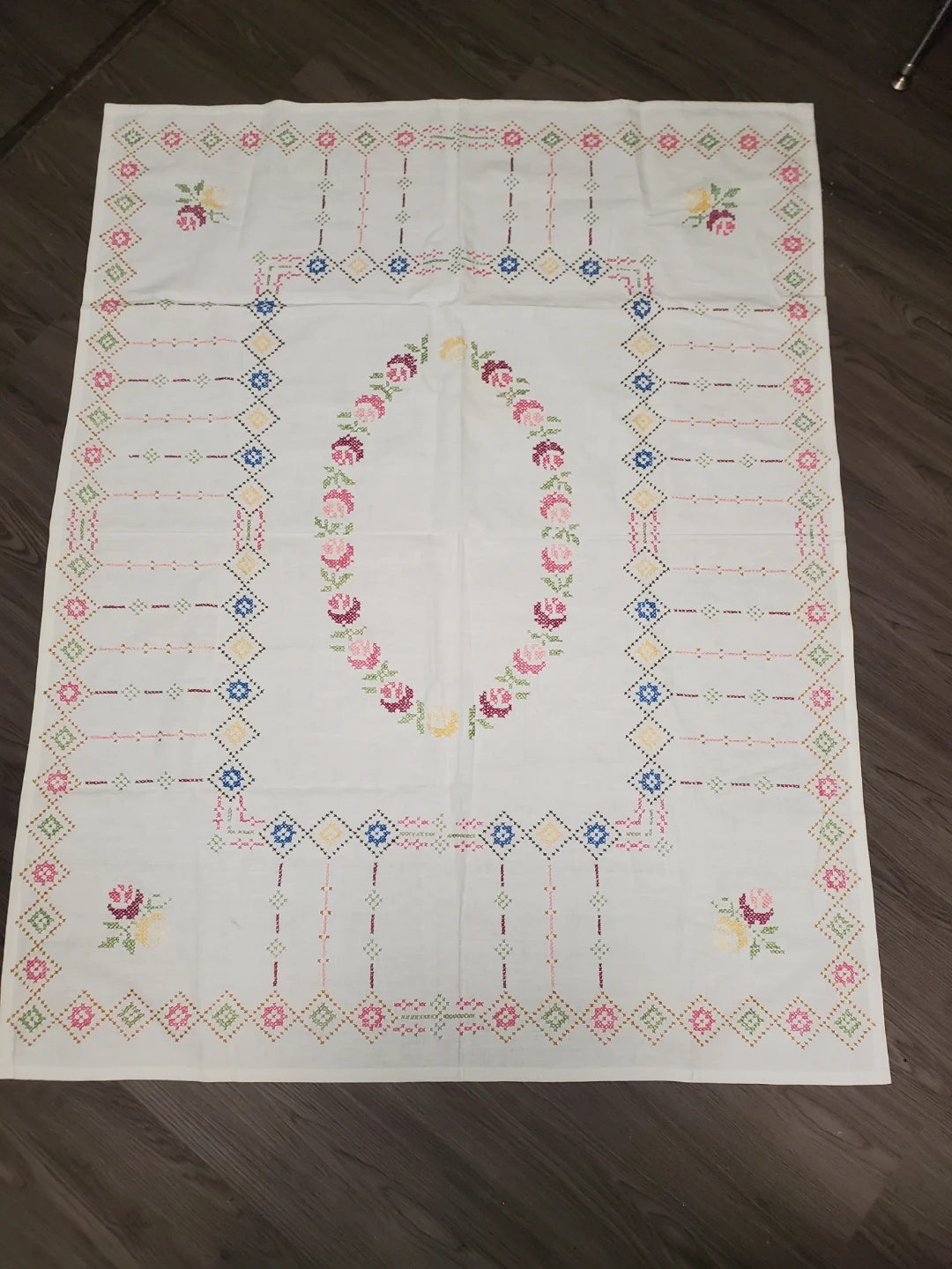 Vintage white cotton tablecloth hand-embroidered 39.5"x51.5"