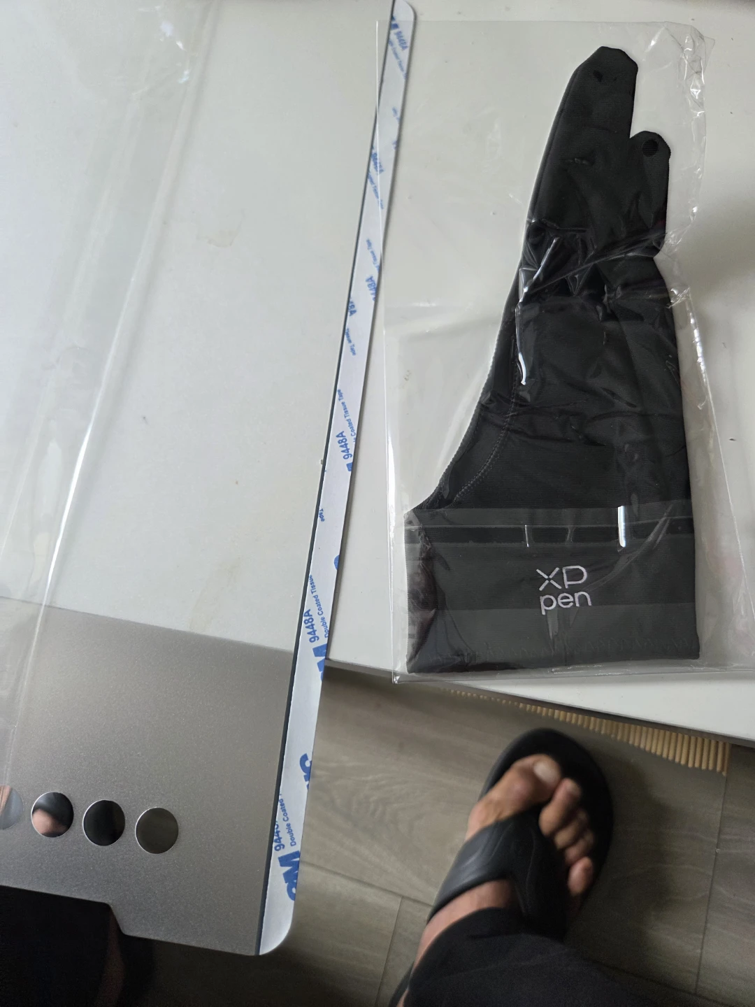 XP-Pen Artist Glove and Protective Film - photo 3