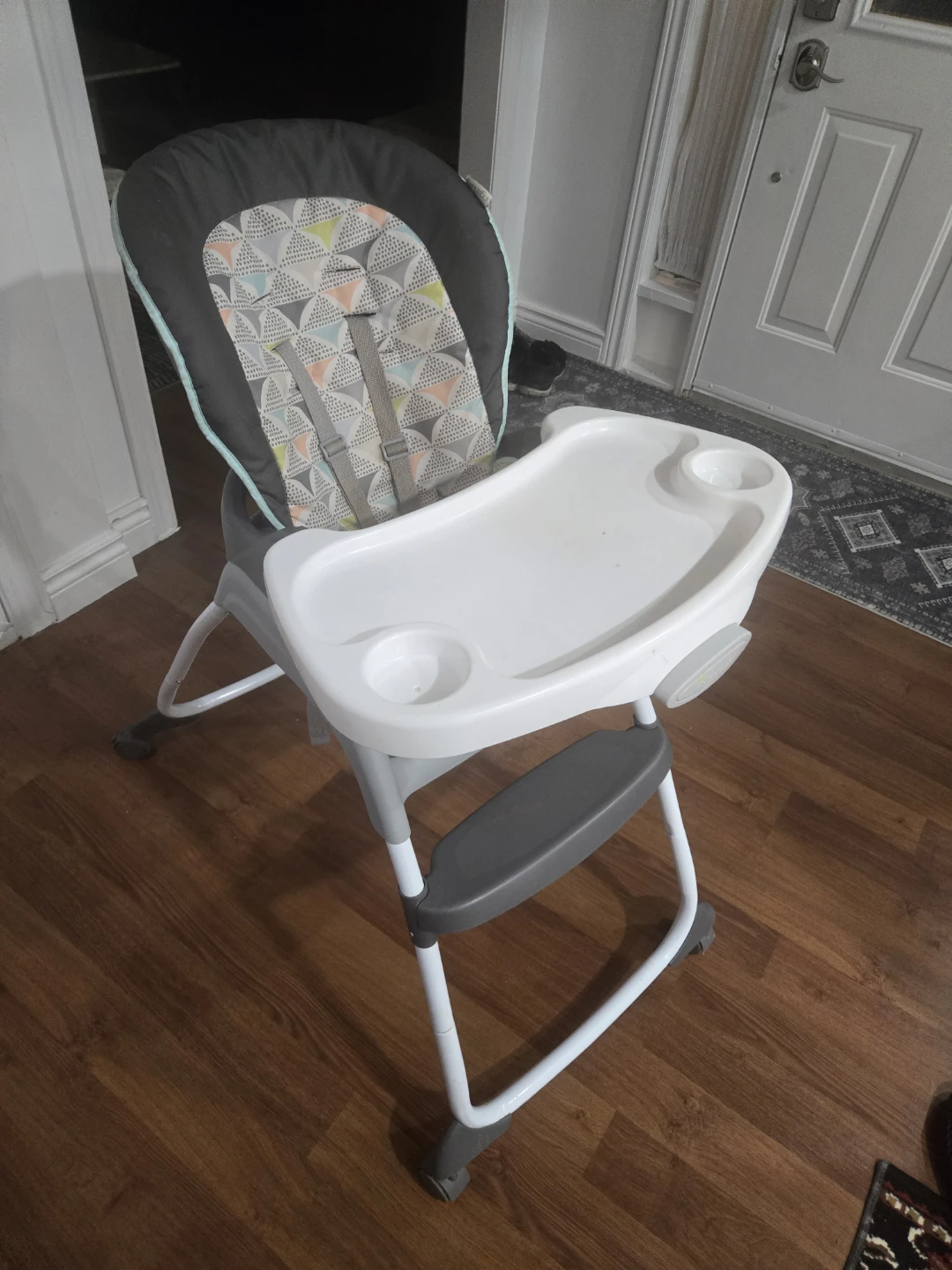 Ingenuity Baby High Chair – Good Condition