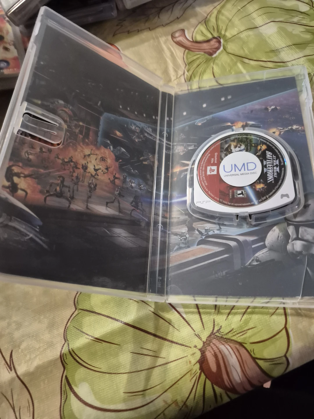 Star Wars Battlefront II for PSP - photo 2