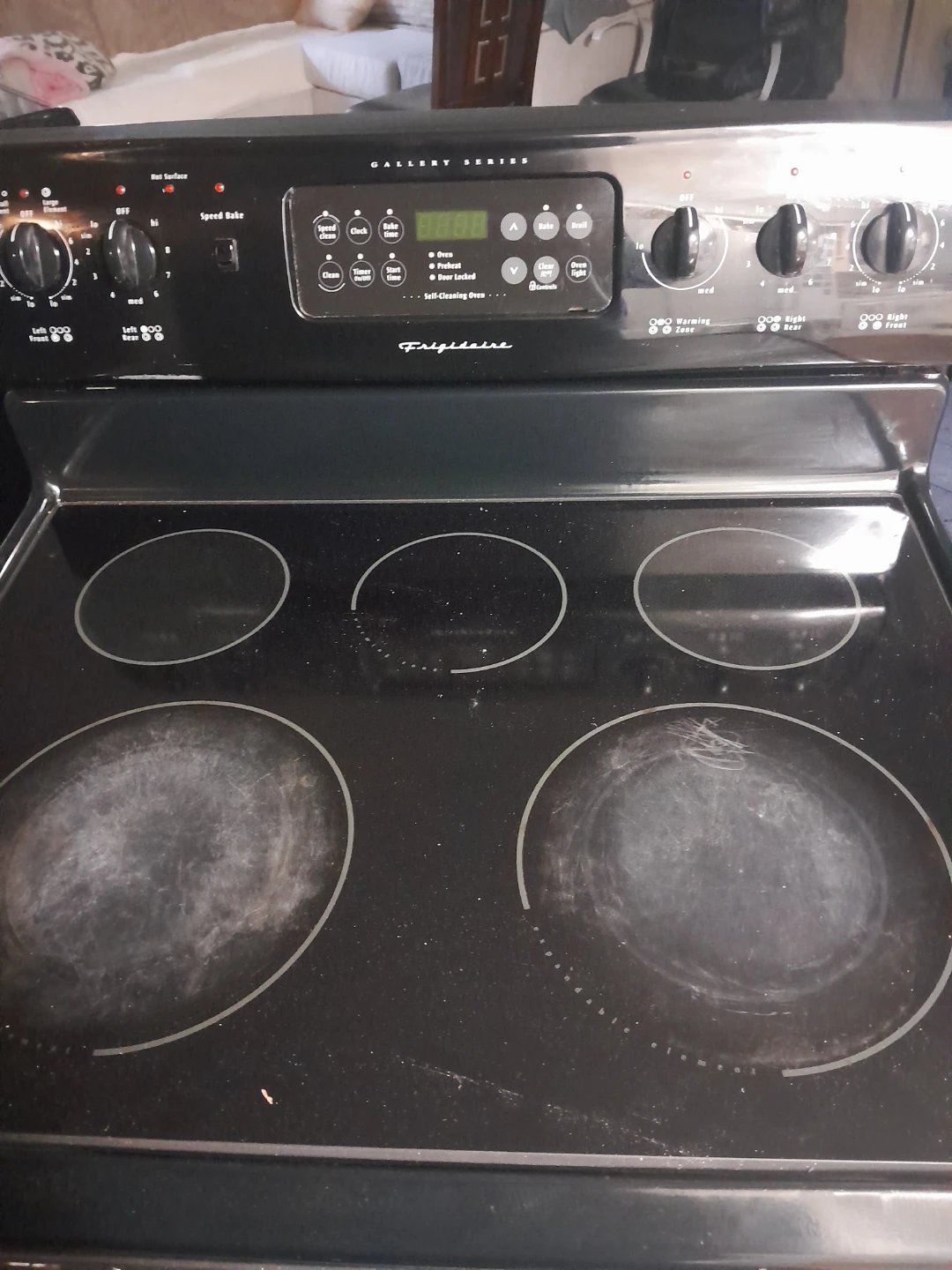 Frigidaire Gallery Series Electric Range - photo 2