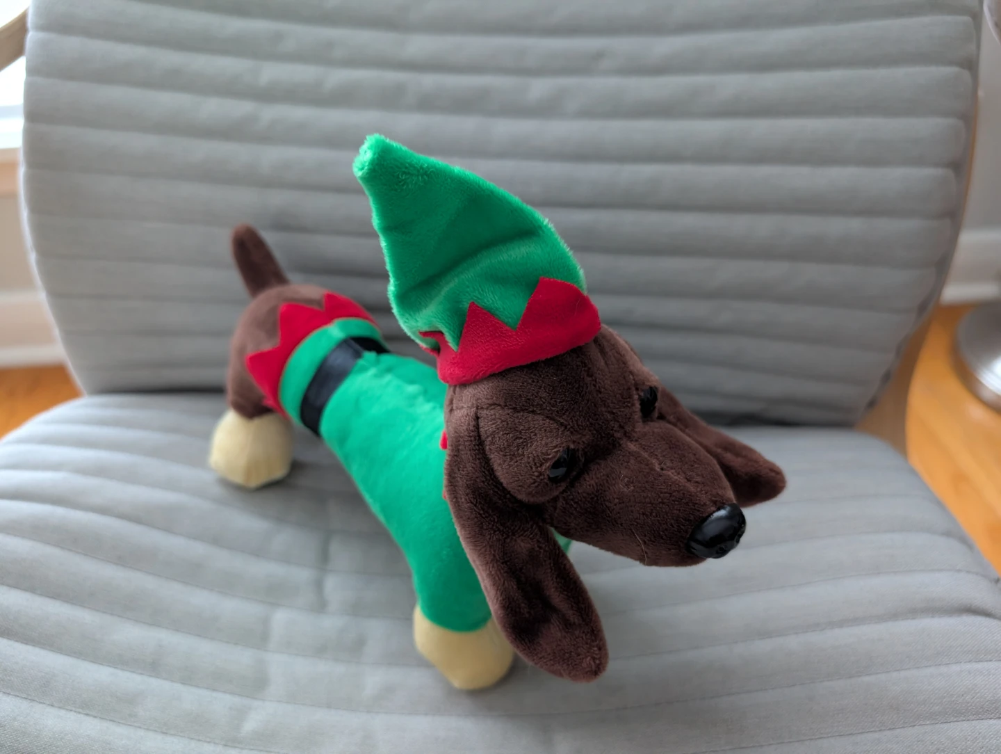 Excellent condition Christmas stuffed dog toy - photo 2