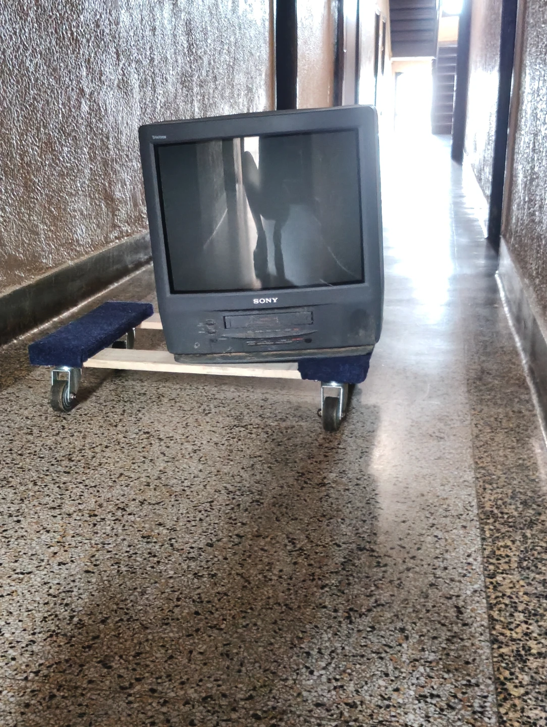 Sony Trinitron 200$ - photo 4