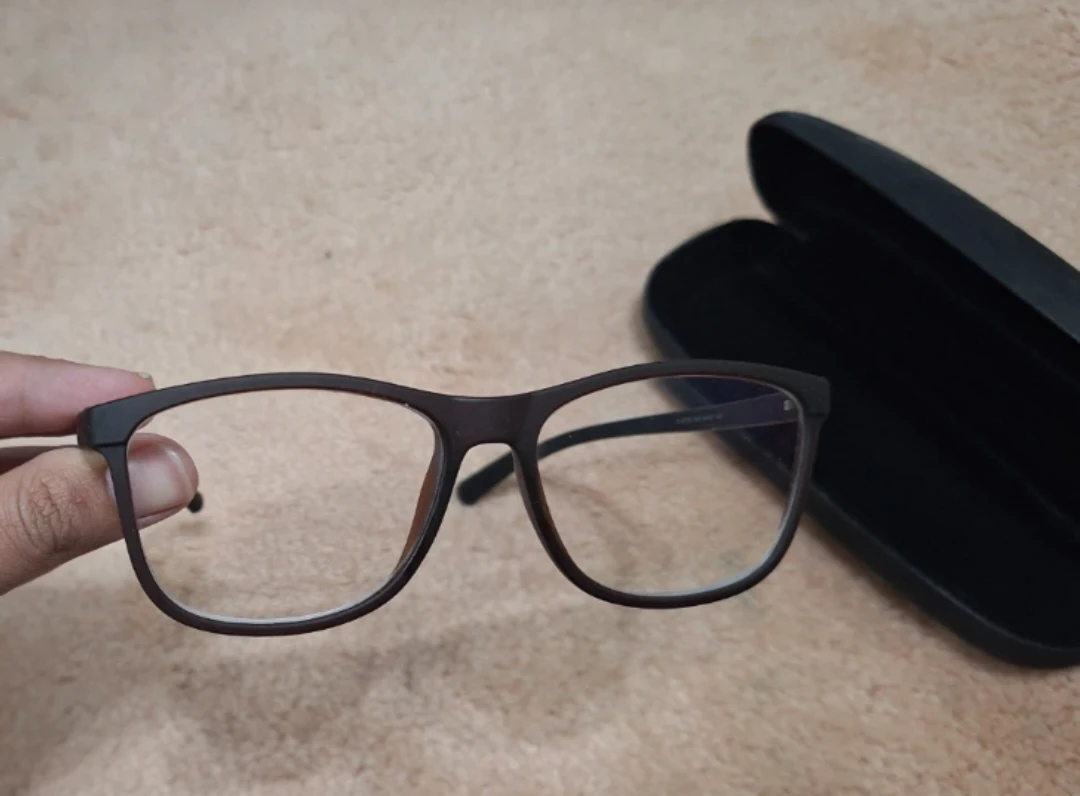 Diesel eyeglasses with case - photo 3