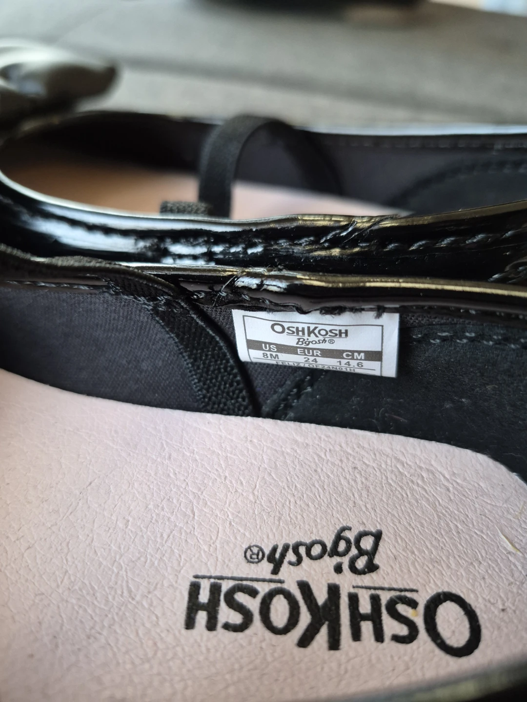 OshKosh B'gosh Black Dress Shoes Size 8M - photo 3