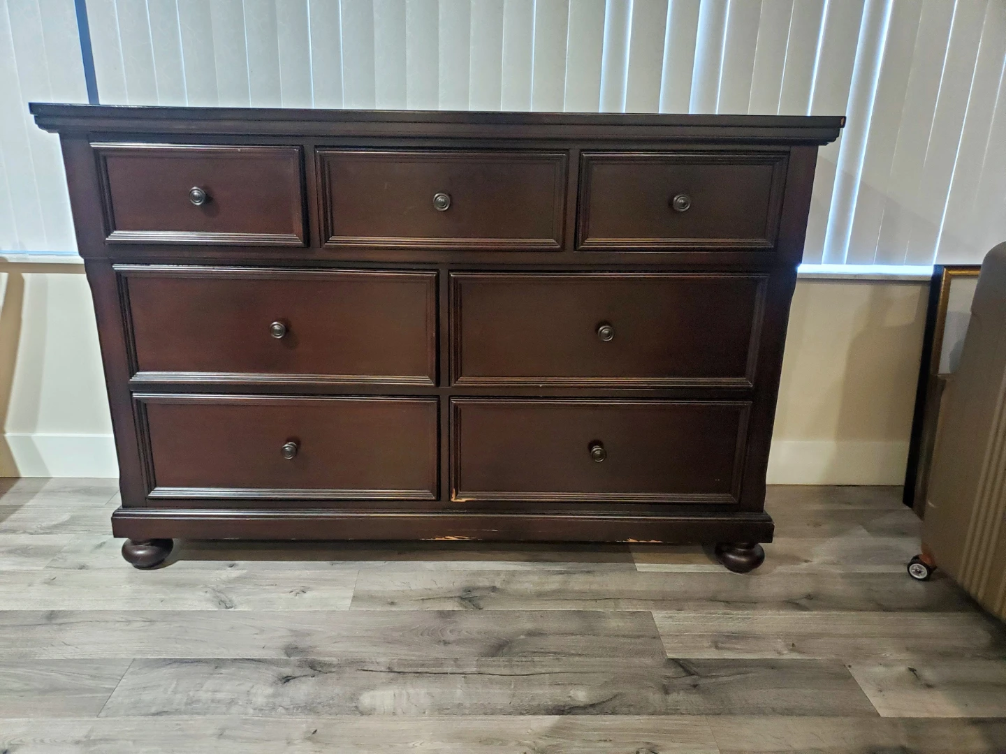 7 drawer dresser - solid wood