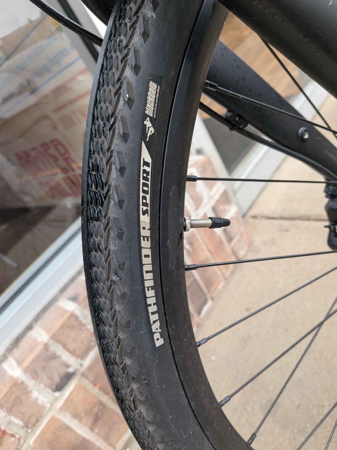 Specialized Sirrus X 2.0 Bicycle - photo 2