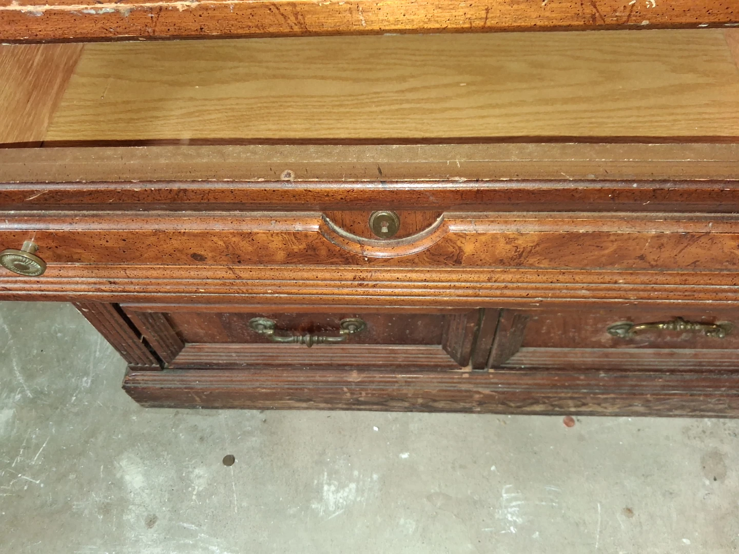 Wooden Bedroom Dresser - photo 3