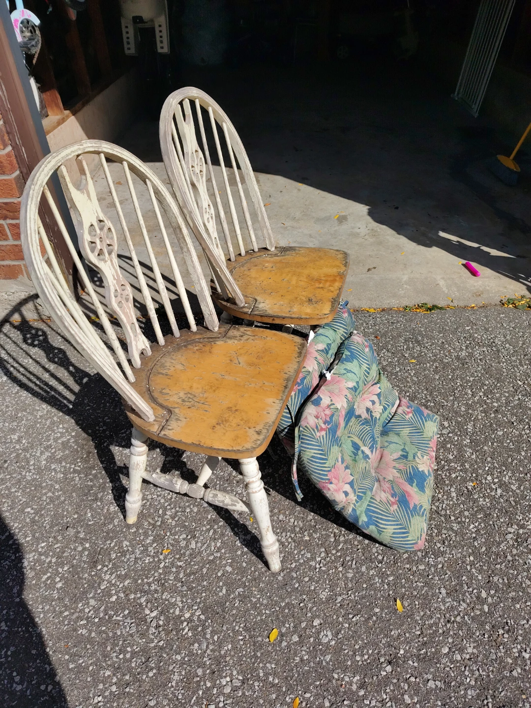 Two Vintage Dining Chairs - photo 2