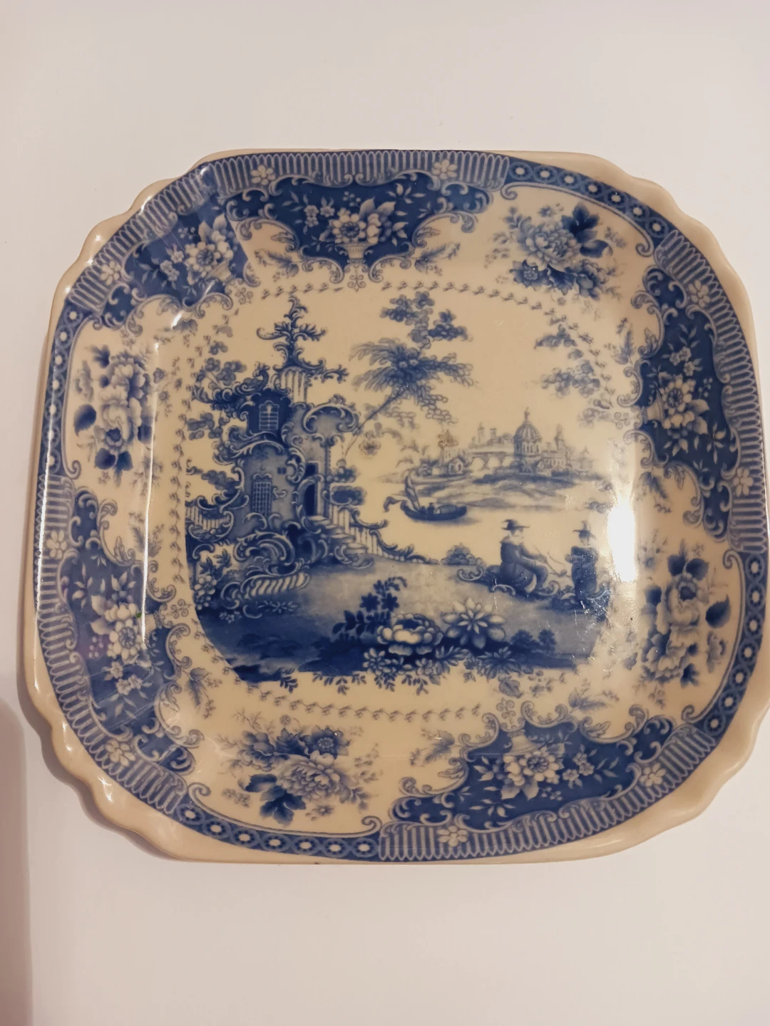 Collectible Vintage Asian Decorative Plate