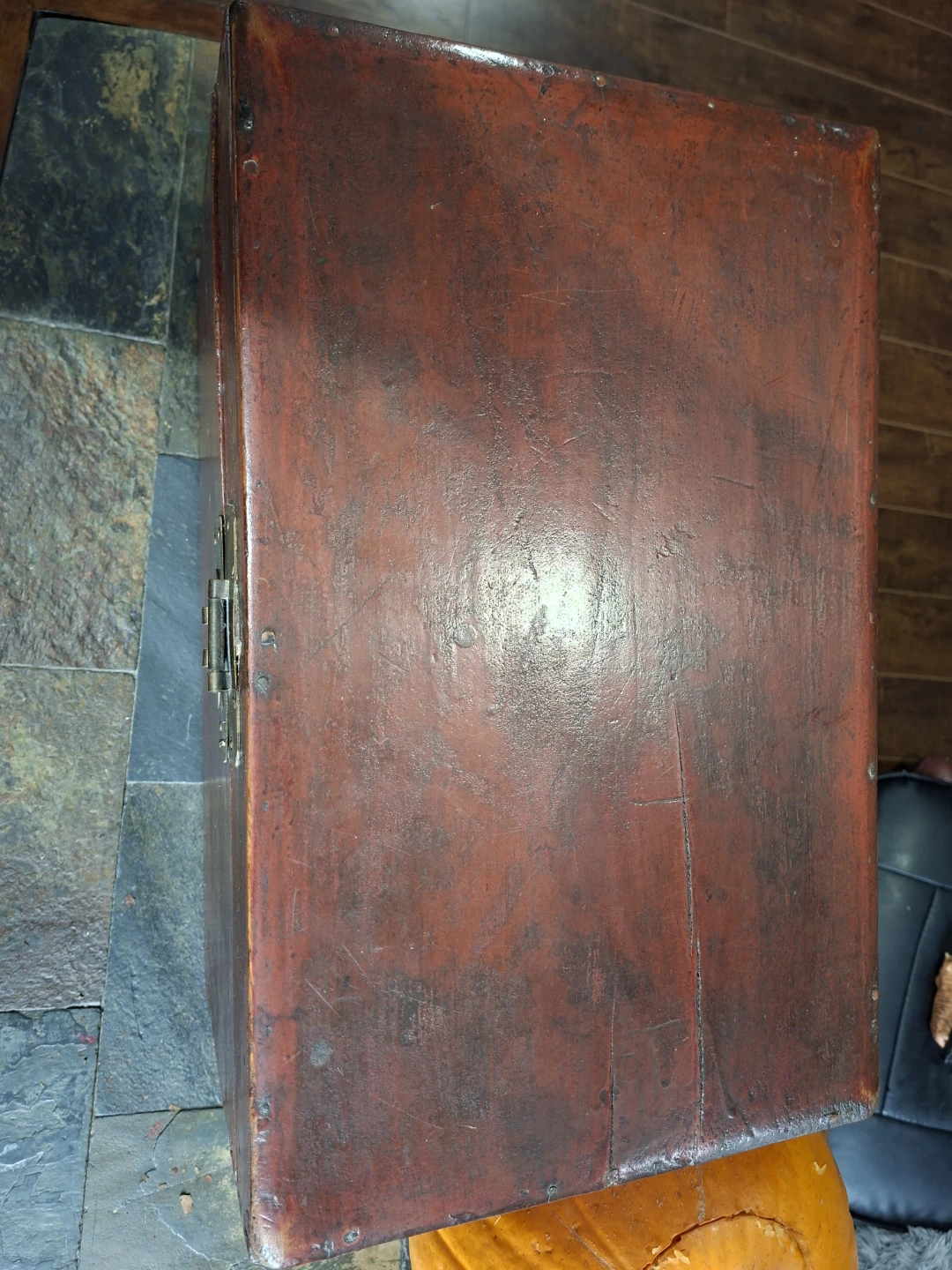Vintage Style Wooden Storage Chest - photo 4
