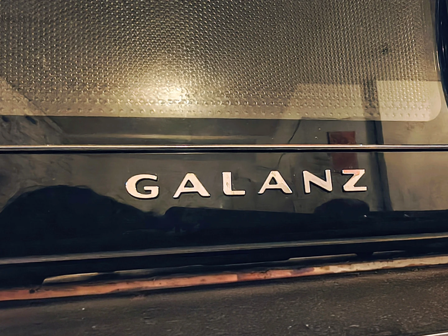 Galanz Black Microwave Oven (New) - photo 3