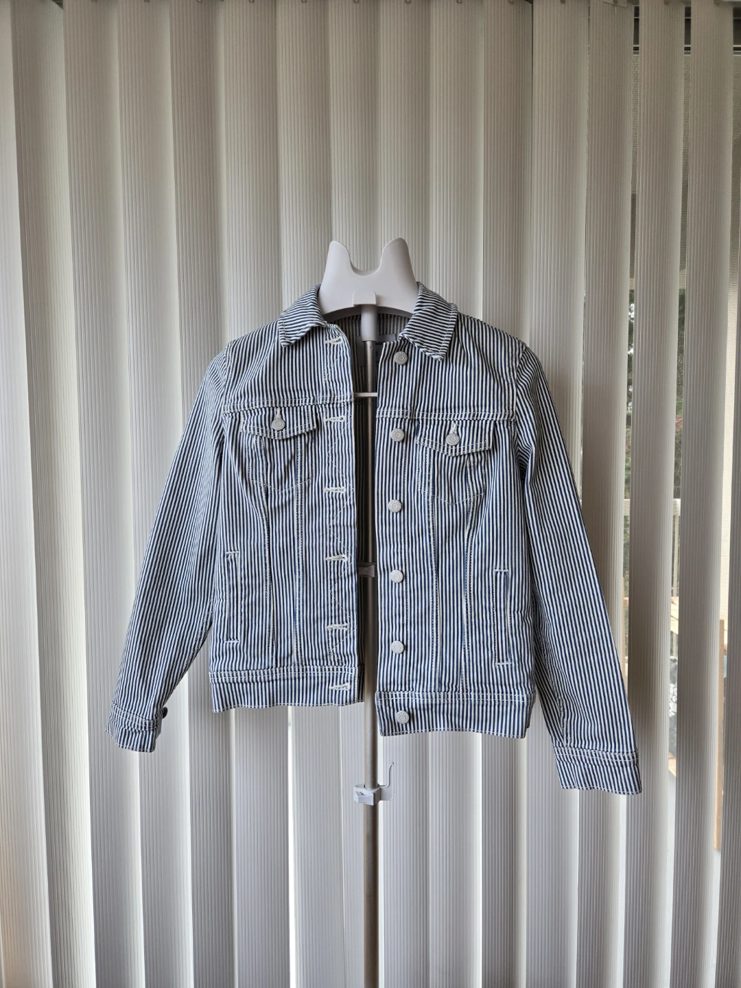 Old Navy Womens Striped Denim Jacket - Size XS