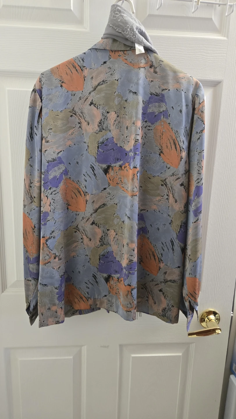 Vintage Abstract Print Button-Up Shirt - photo 2