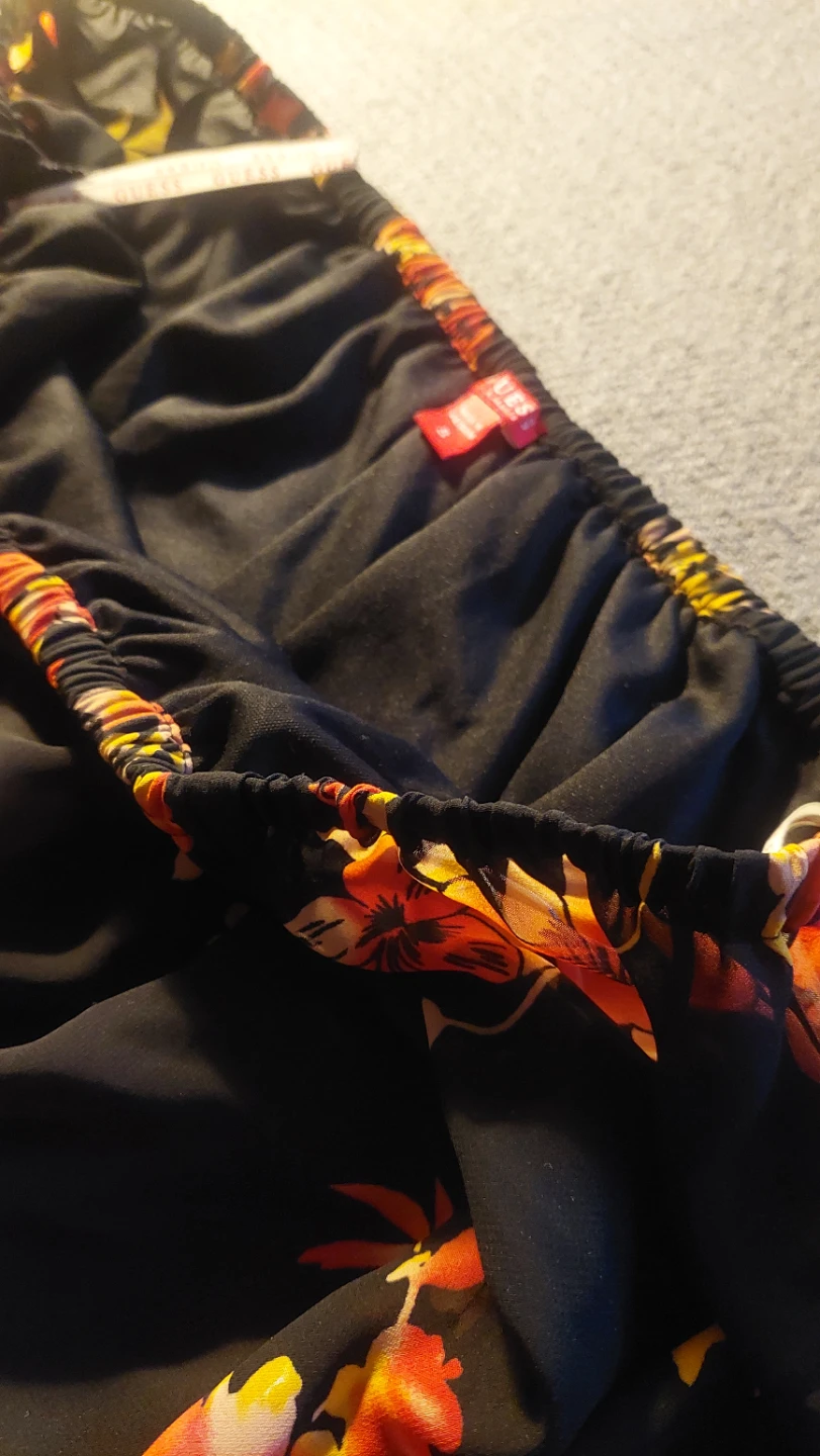 Guess floral off-shoulder top - photo 2