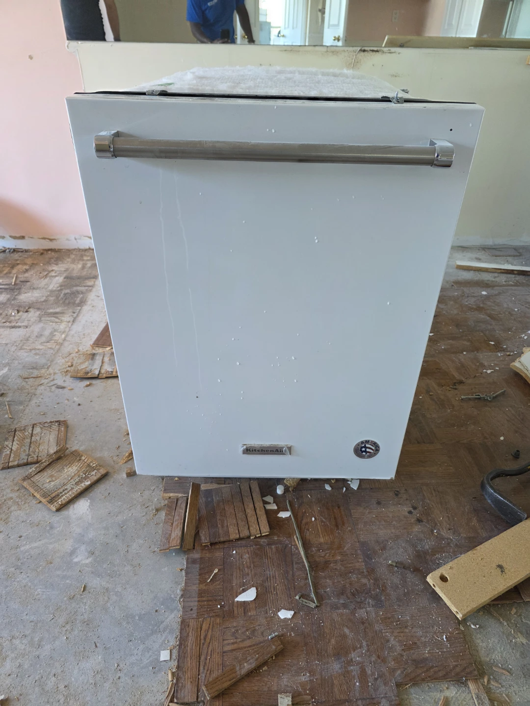 Kitchen Aid 24" Dish Washer