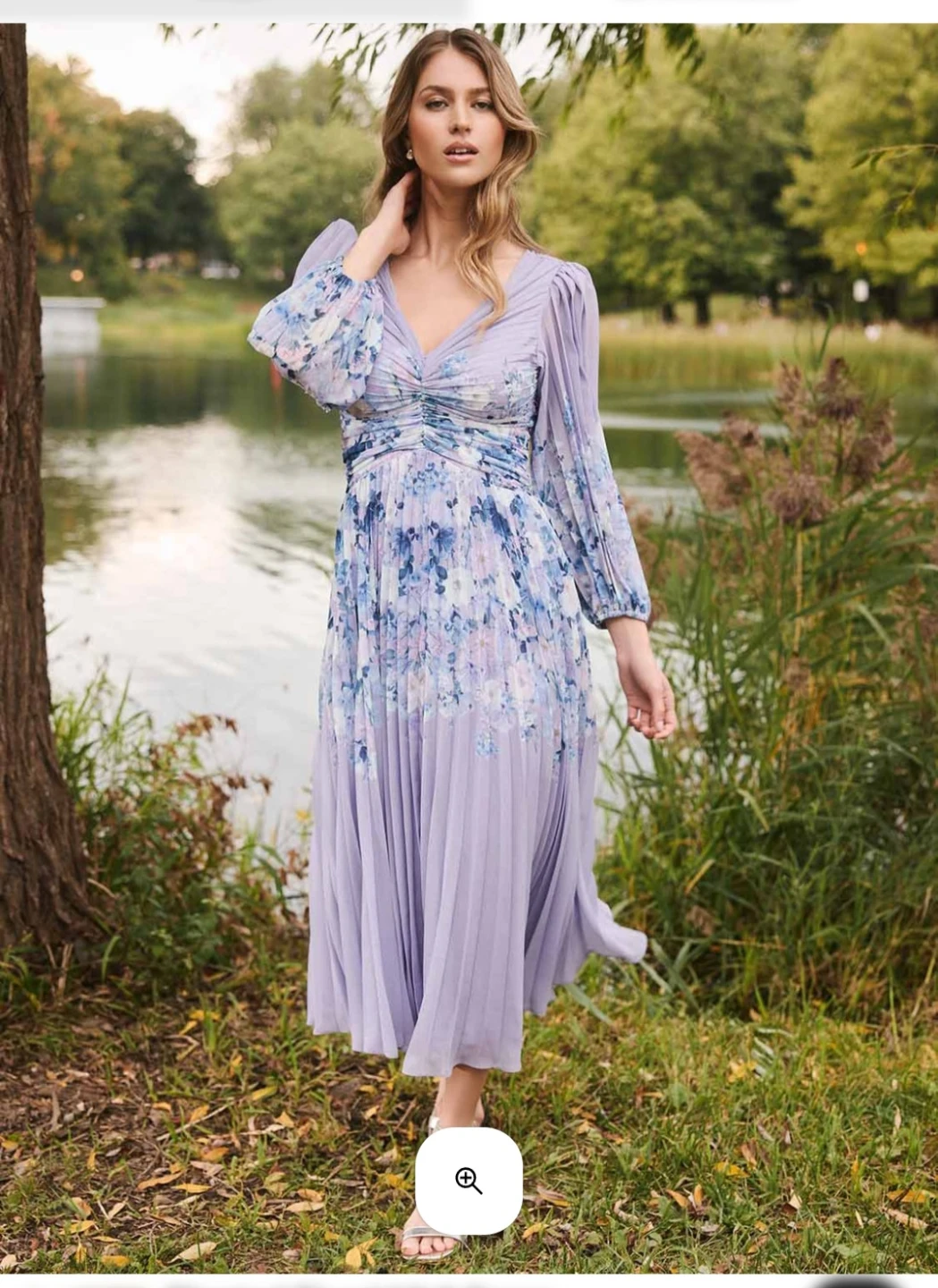Le Chateau Lavender Floral Pleated Midi Dress
