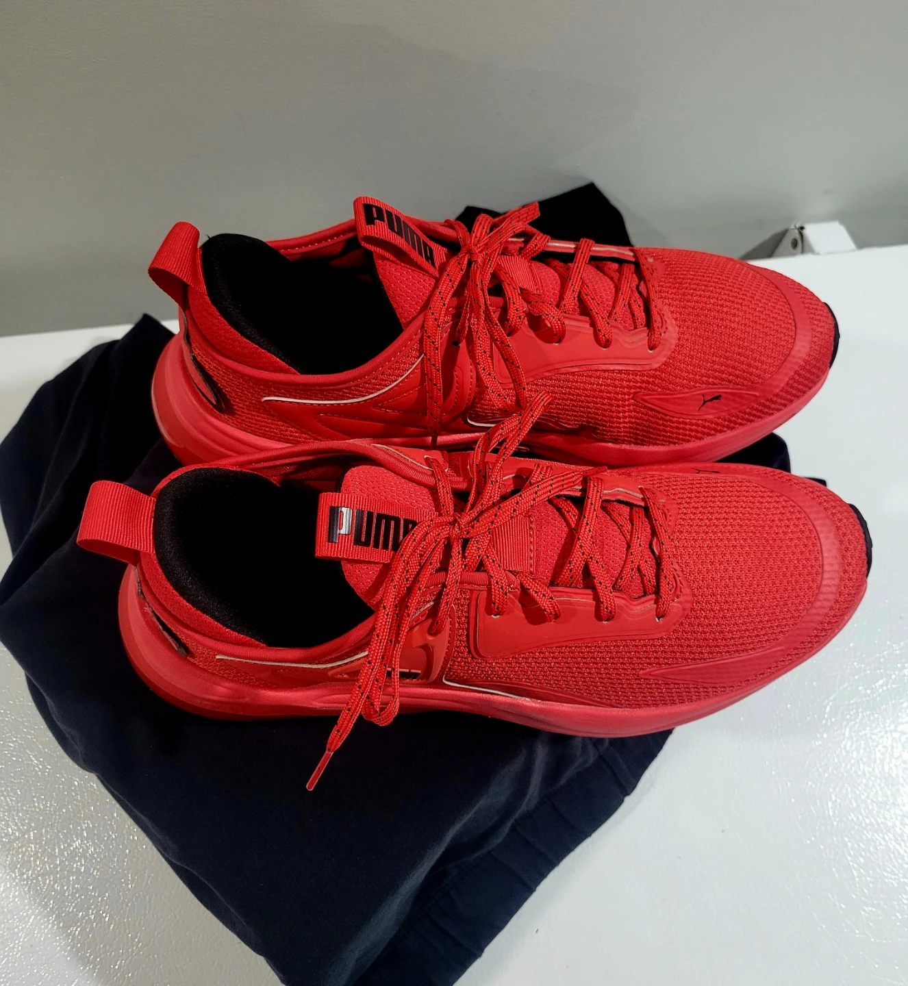 MEN'S SIZE 10 PUMA SHOES LIGHTLY USED - photo 2