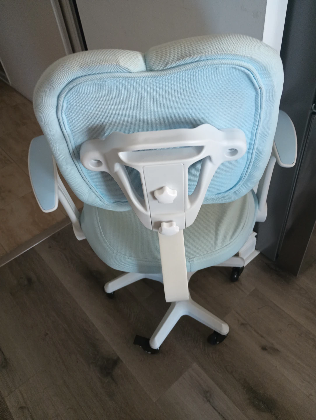 Light Blue Kids Ergonomic Desk Chair - photo 3