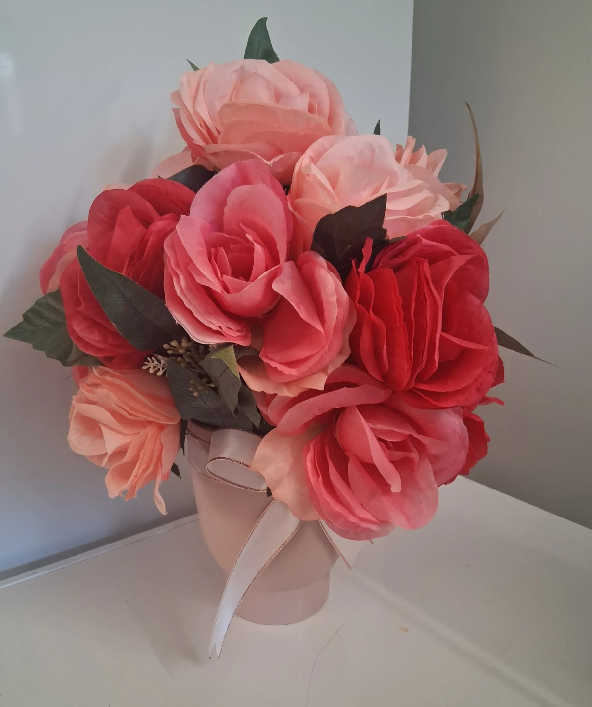 Artificial Pink and Red Rose Bouquet in Vase