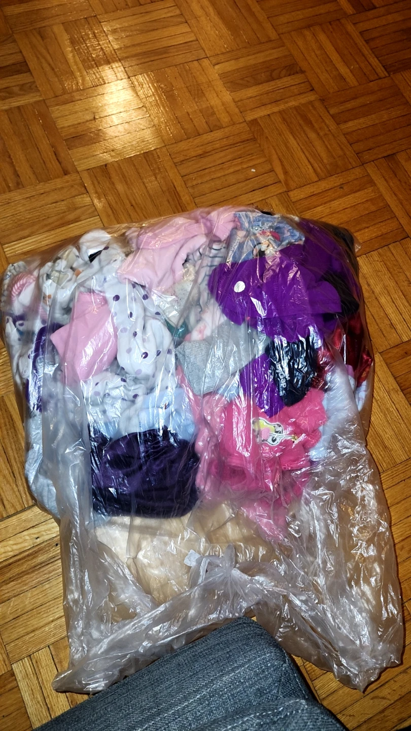 Baby Girl Clothing Bundle aged 6 -18 months - photo 3