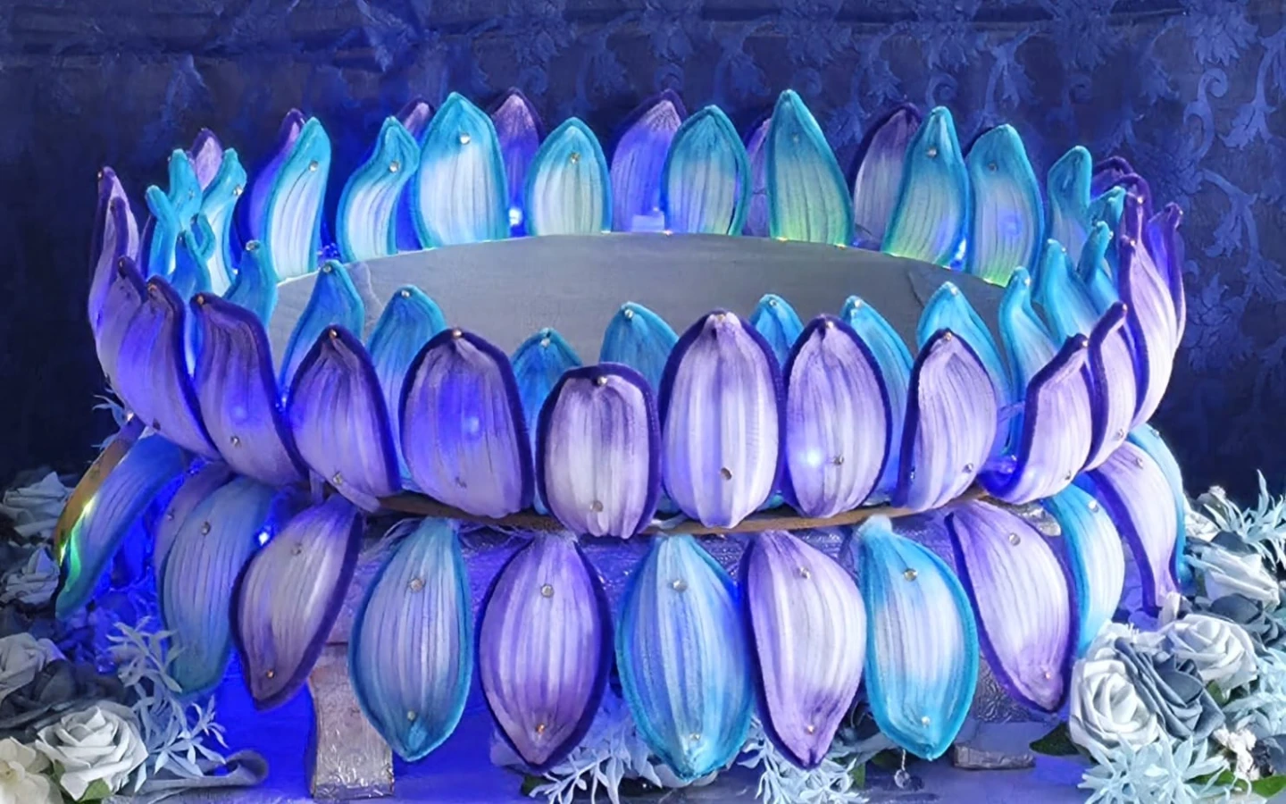 Handmade LED Lotus Decor - photo 3