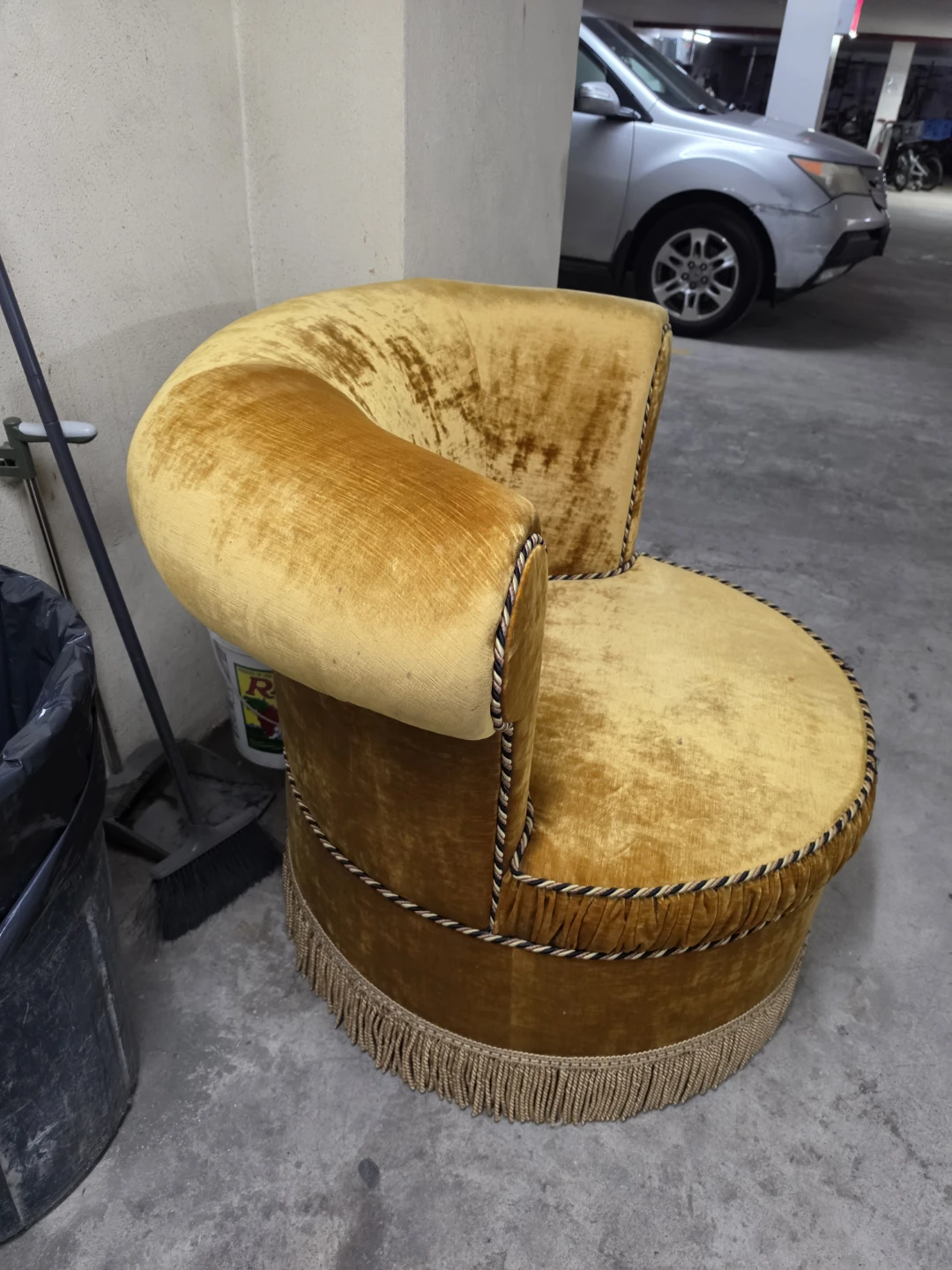 Vintage Yellow Velvet Accent Chair - photo 4