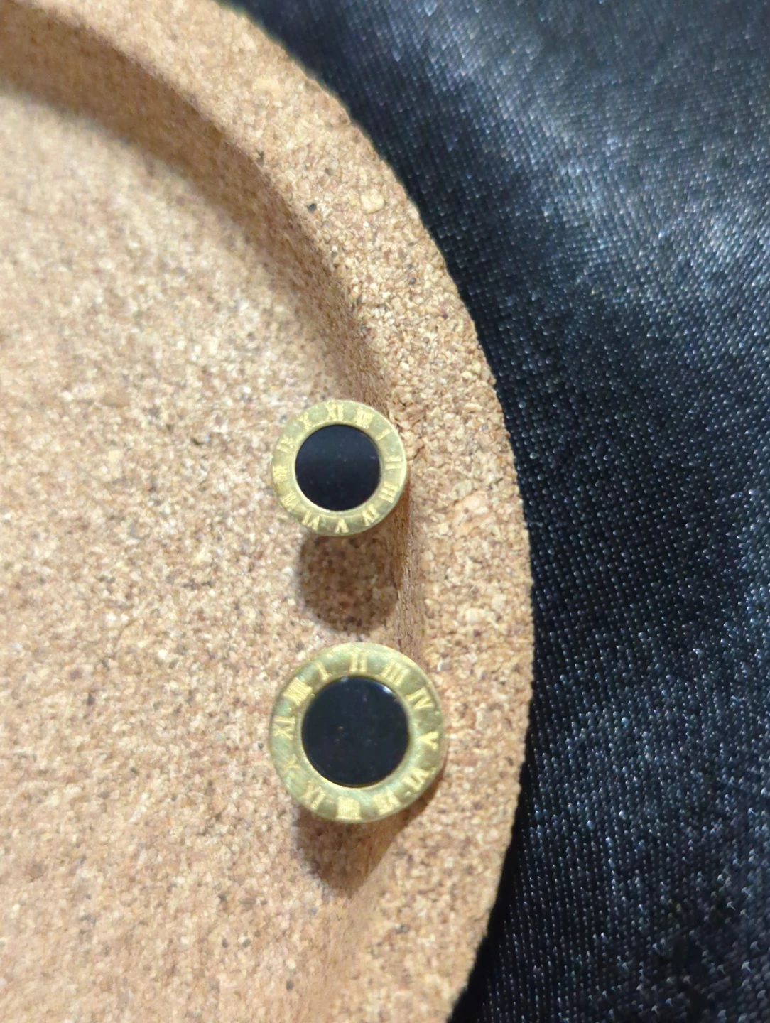 2  Pairs  Gold-tone Roman Numeral Stud Earrings - photo 4