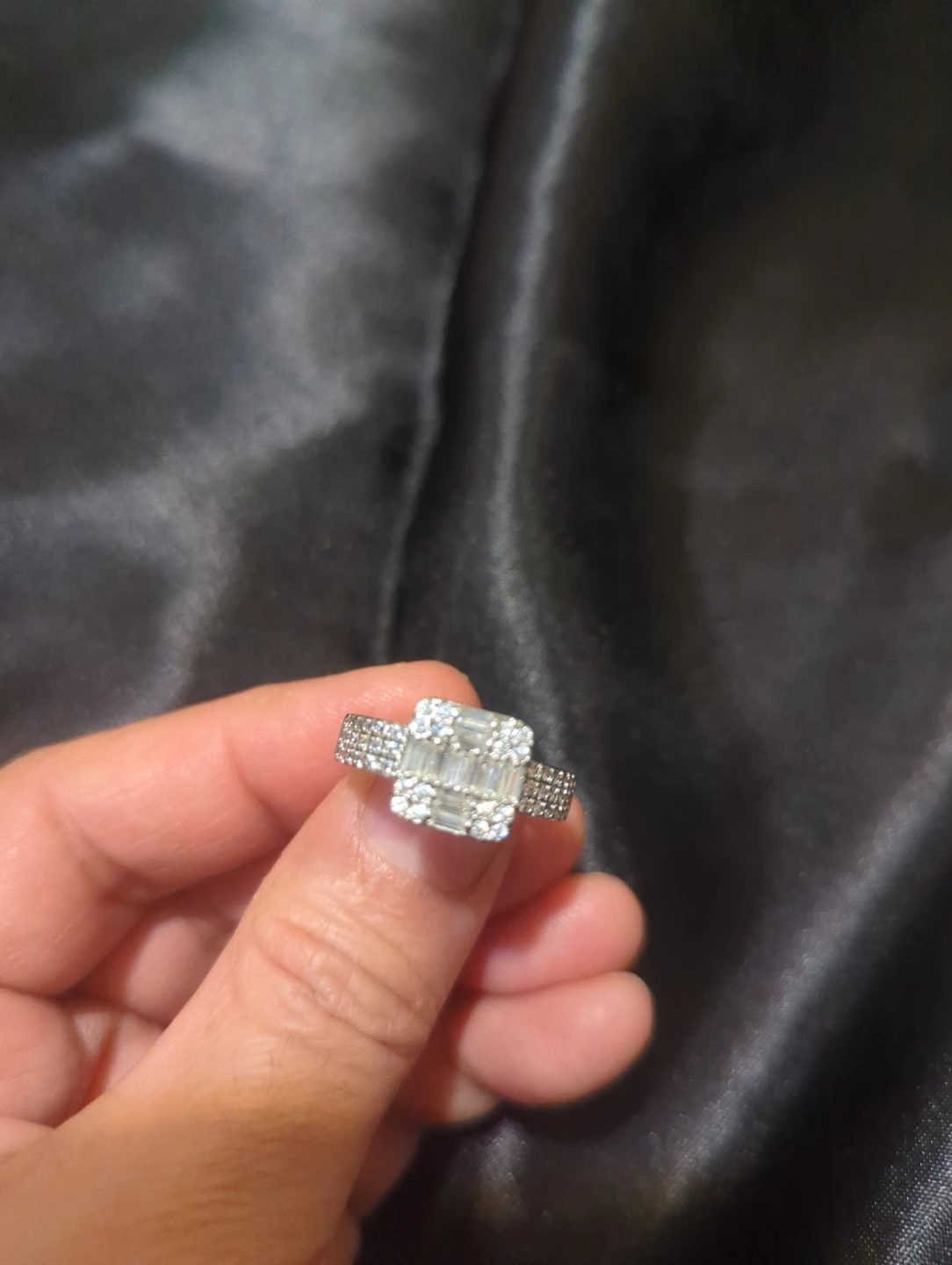 Reet Pehal  Silver-Tone Cluster Ring - photo 2