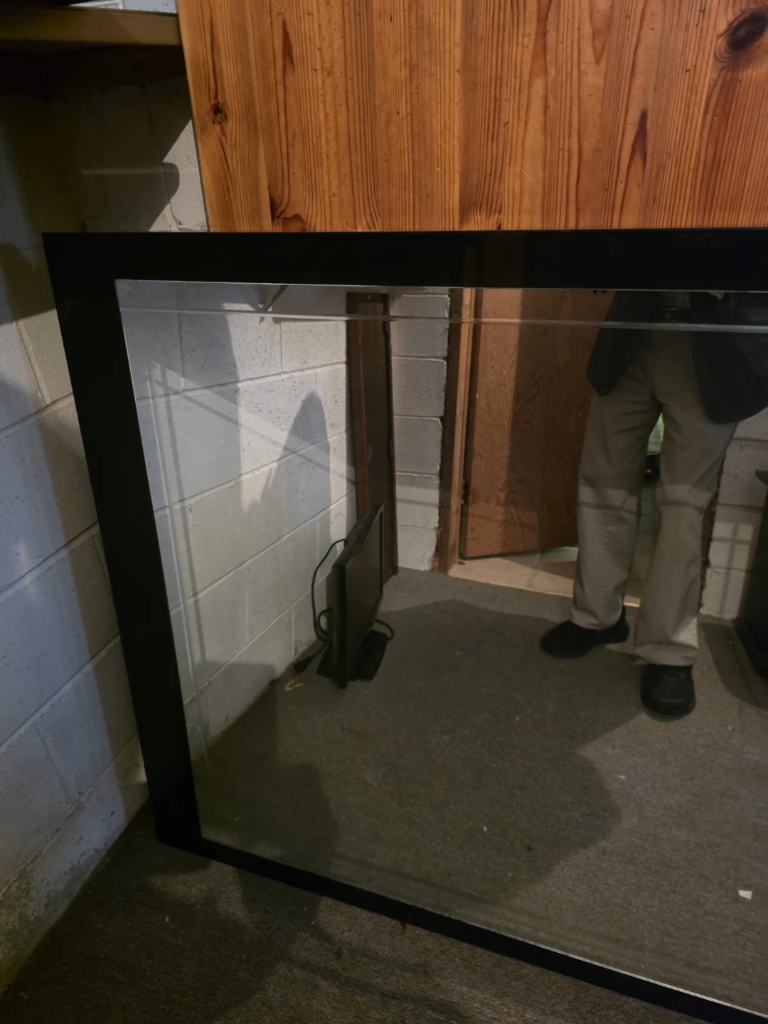 Wood frame large mirror - photo 2
